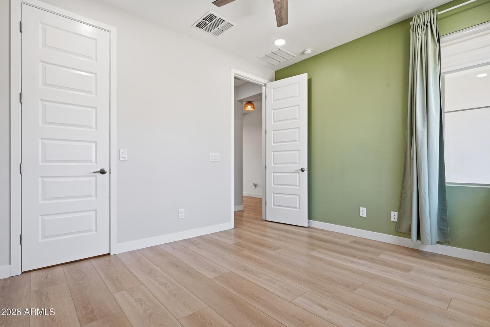 1421 E DONATO Court, Gilbert, AZ 85298 — photo 21 of 47