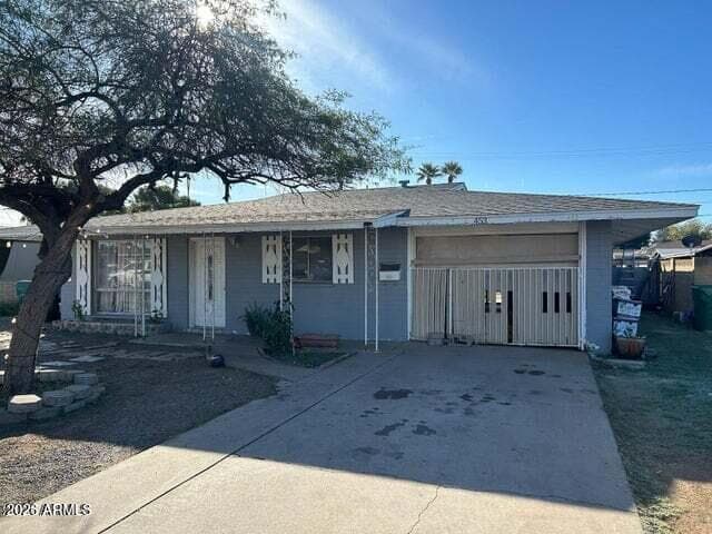 453 W 3RD Place, Mesa, AZ 85201 — photo 1 of 9