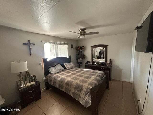 453 W 3RD Place, Mesa, AZ 85201 — photo 6 of 9