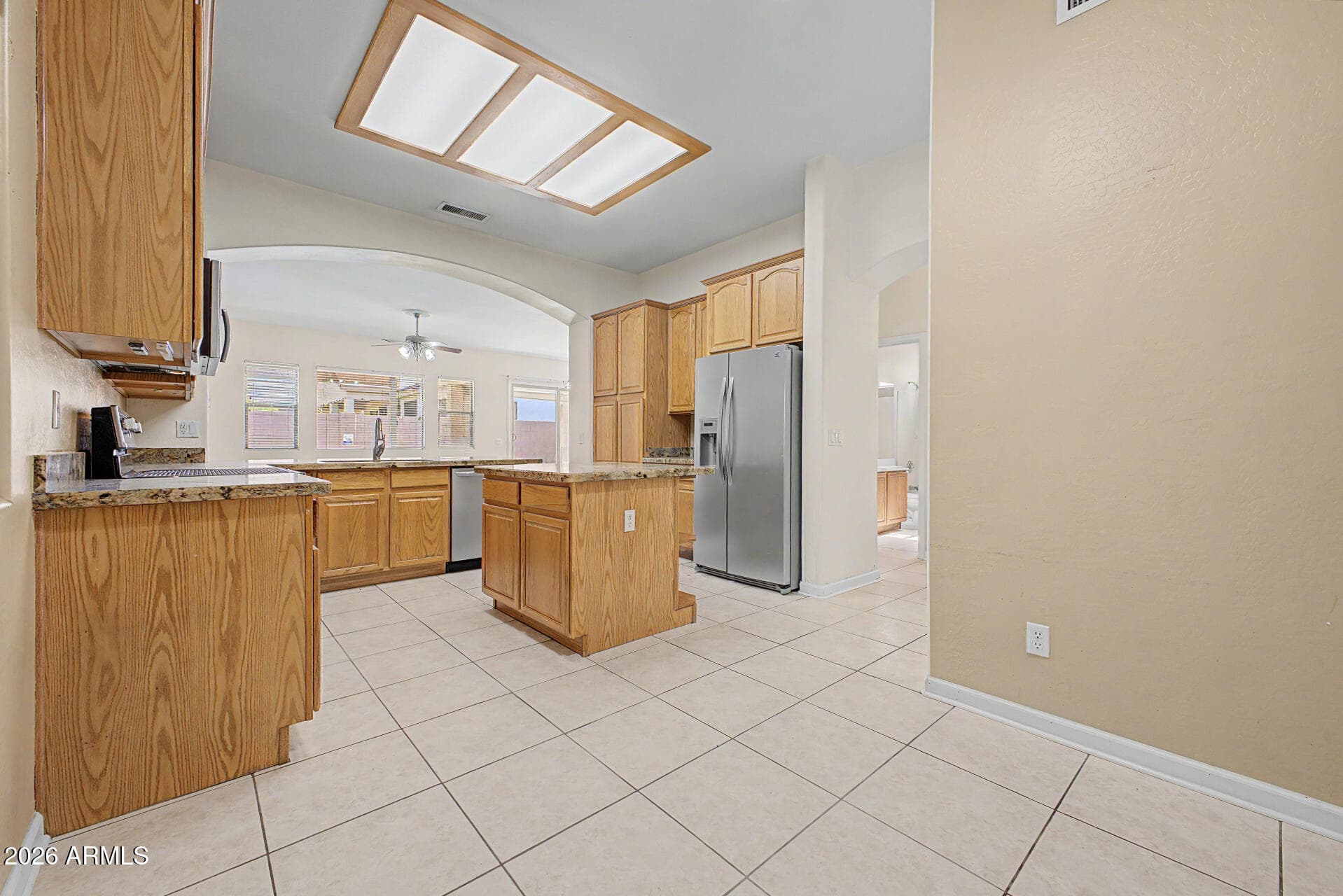 16775 W IPSWITCH Way, Surprise, AZ 85374 — photo 13 of 34