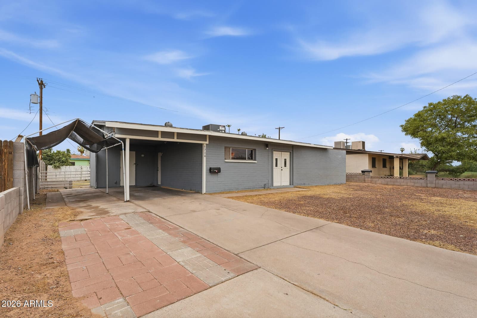 7714 W MITCHELL Drive, Phoenix, AZ 85033 — photo 2 of 13
