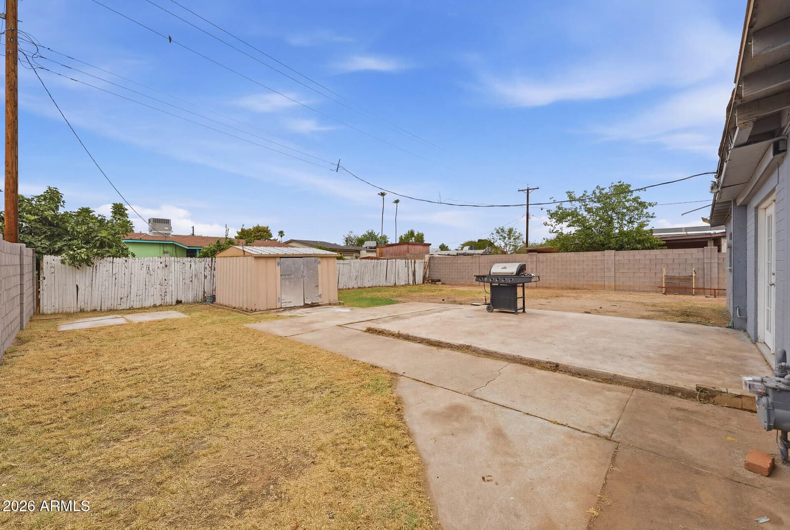 7714 W MITCHELL Drive, Phoenix, AZ 85033 — photo 12 of 13