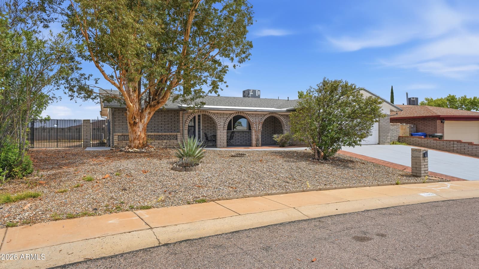 1349 CHOLLA Circle, Sierra Vista, AZ 85635 — photo 22 of 47