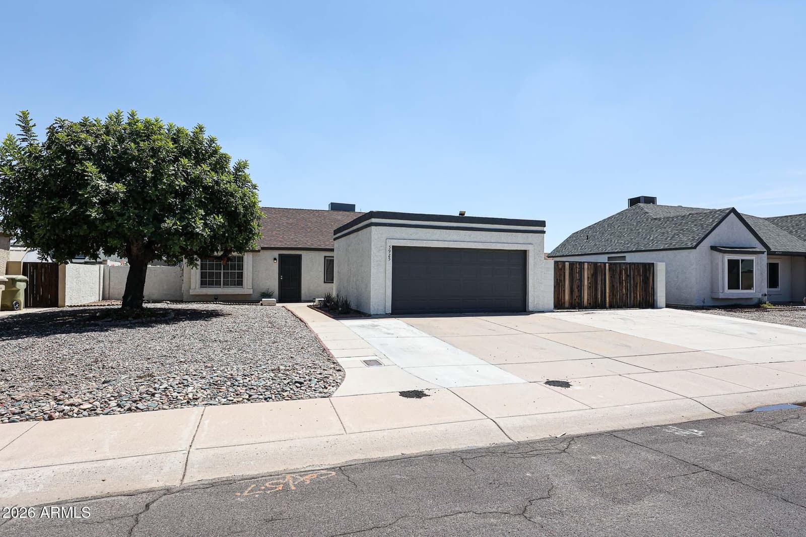 5925 W CROCUS Drive, Glendale, AZ 85306