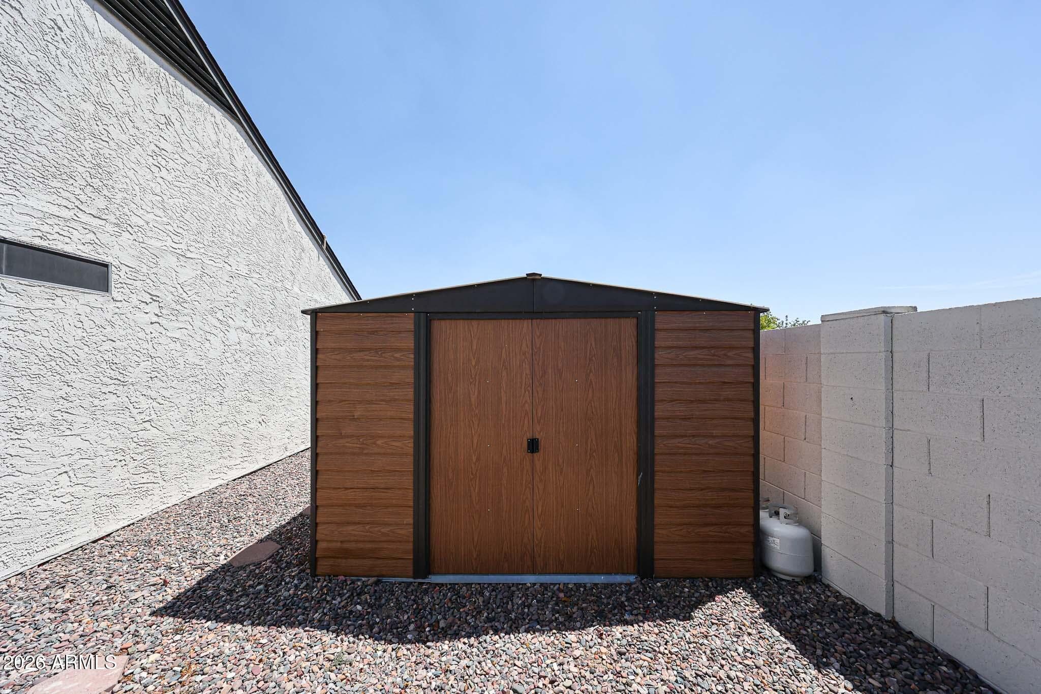 5925 W CROCUS Drive, Glendale, AZ 85306 — photo 25 of 28
