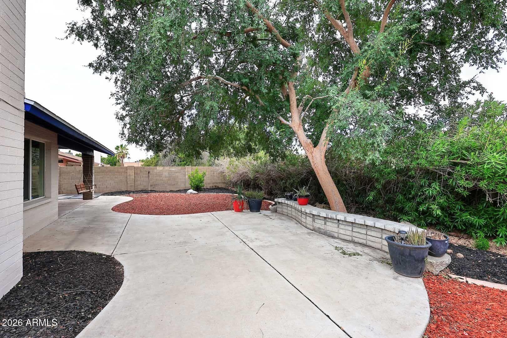 17640 N 1ST Place N, Phoenix, AZ 85022 — photo 28 of 34