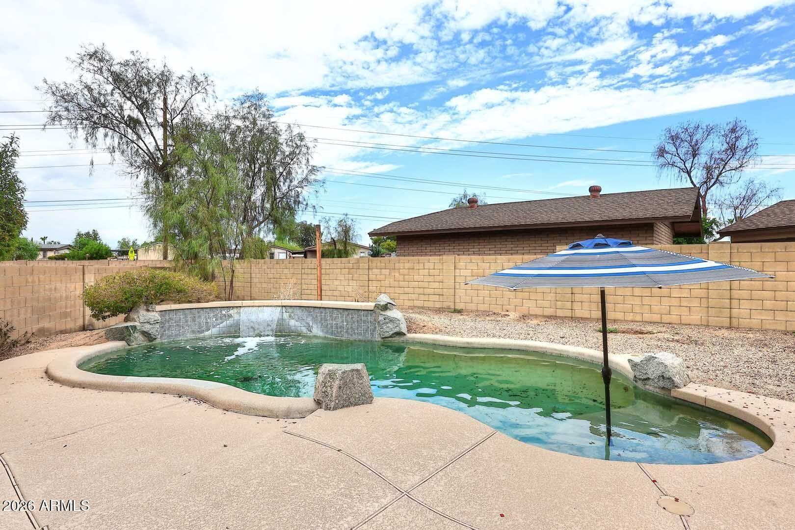 17640 N 1ST Place N, Phoenix, AZ 85022 — photo 32 of 34