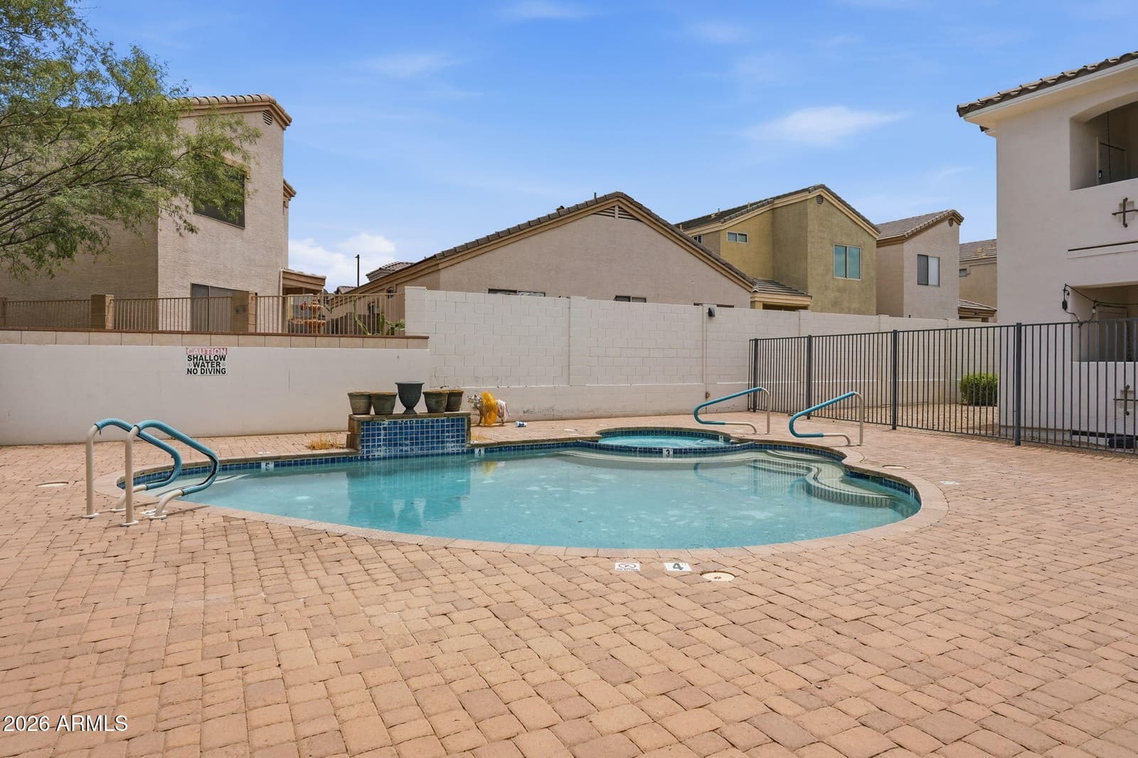 2950 W LOUISE Drive 103, Phoenix, AZ 85027 — photo 43 of 45