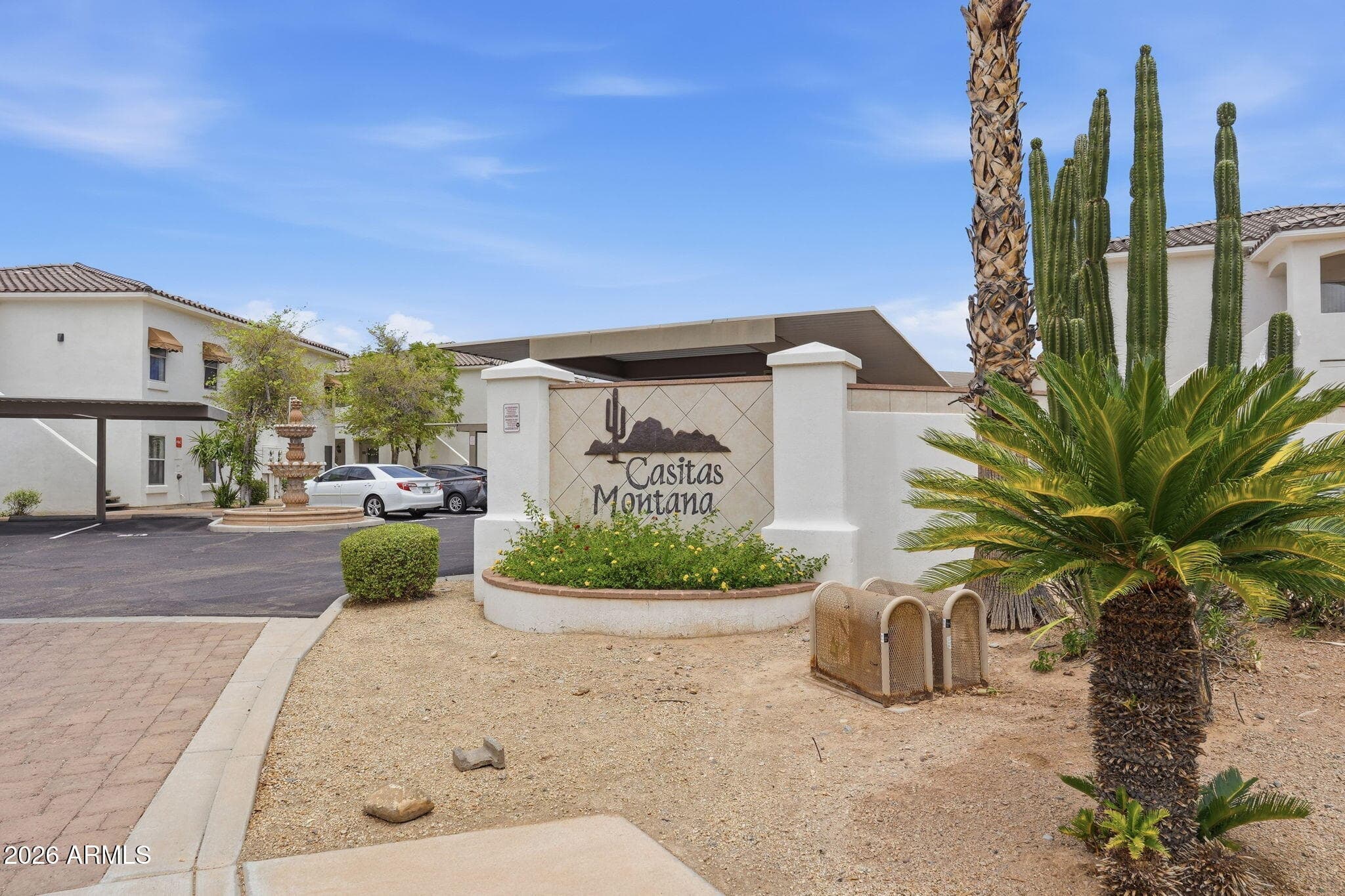 2950 W LOUISE Drive 103, Phoenix, AZ 85027 — photo 2 of 45