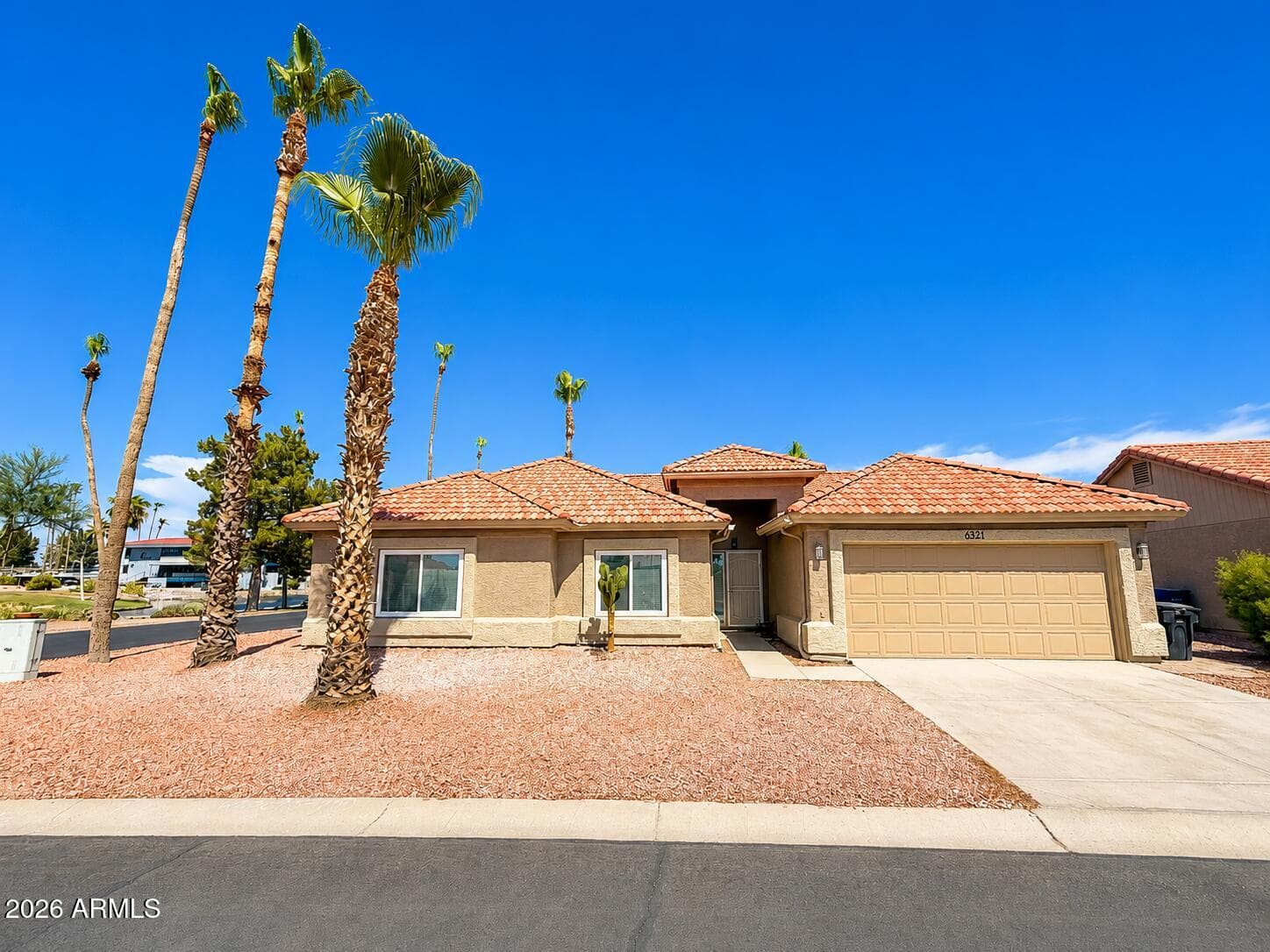 6321 S CHAMPIONSHIP Drive, Chandler, AZ 85249 — photo 2 of 18