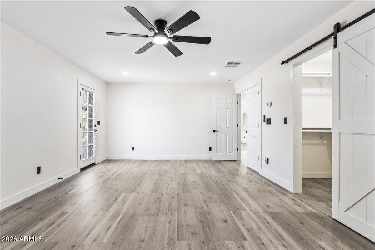 9402 N 18TH Street N, Phoenix, AZ 85020 — photo 30 of 65