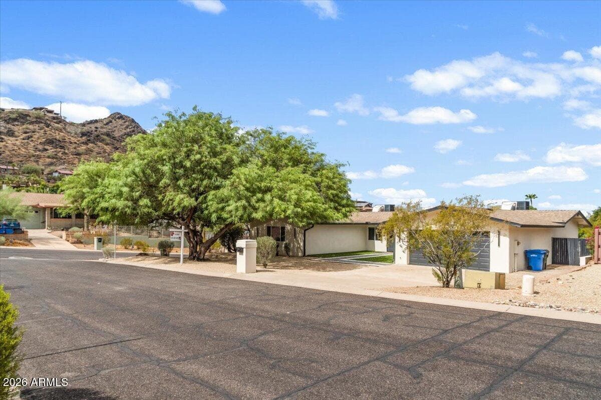 9402 N 18TH Street N, Phoenix, AZ 85020 — photo 44 of 65