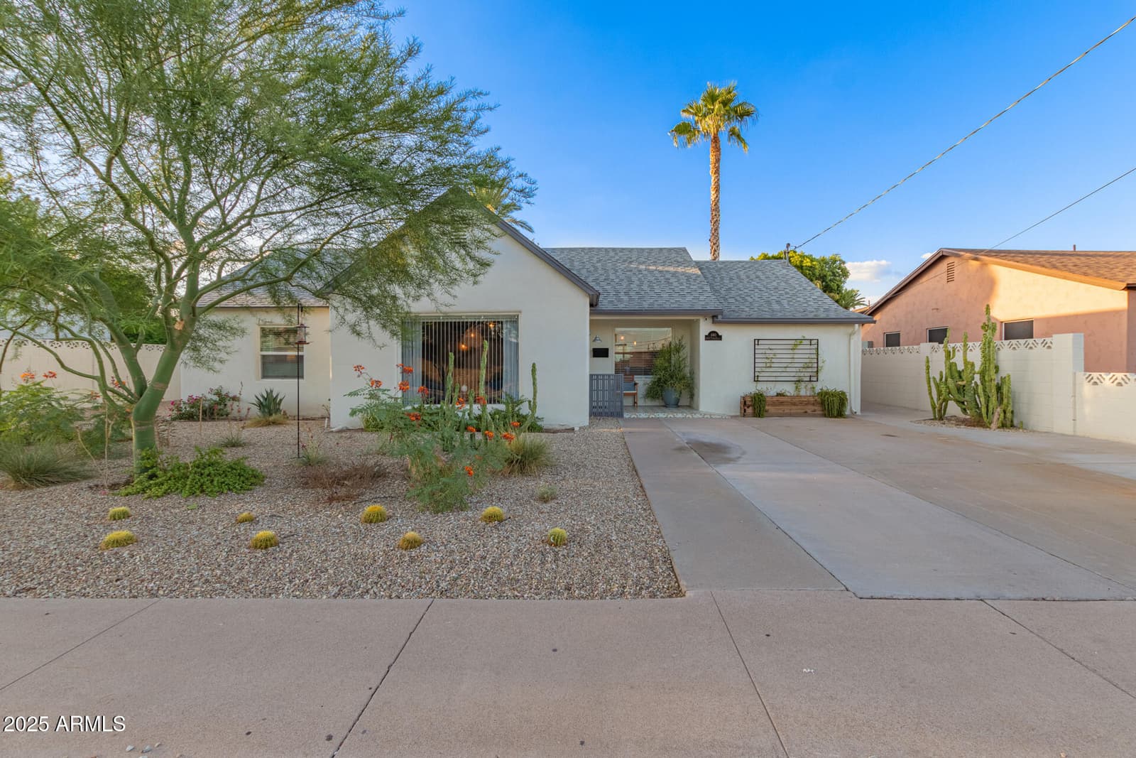 440 W Pepper Place, Mesa, AZ 85201 — photo 2 of 83