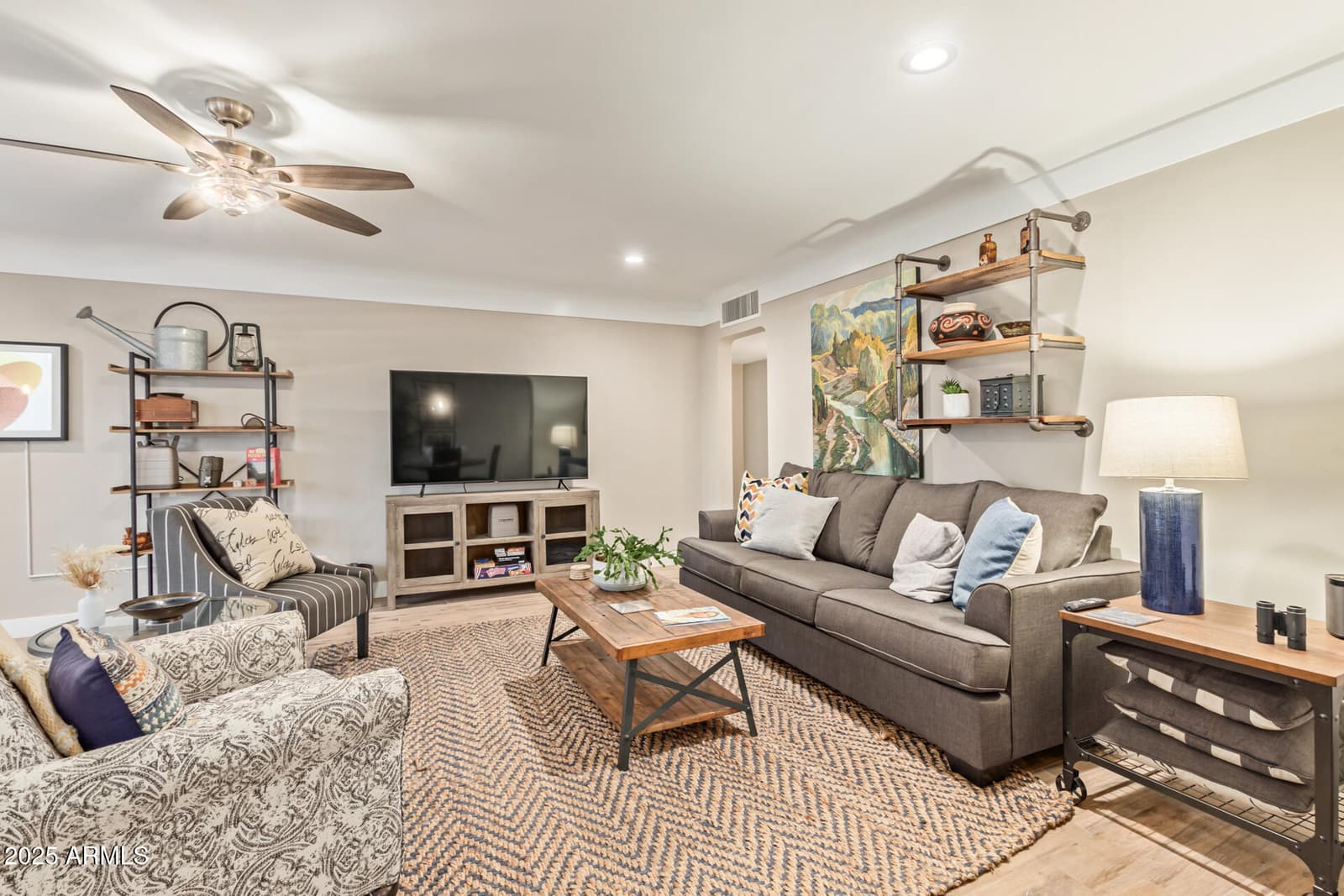 440 W Pepper Place, Mesa, AZ 85201 — photo 28 of 83