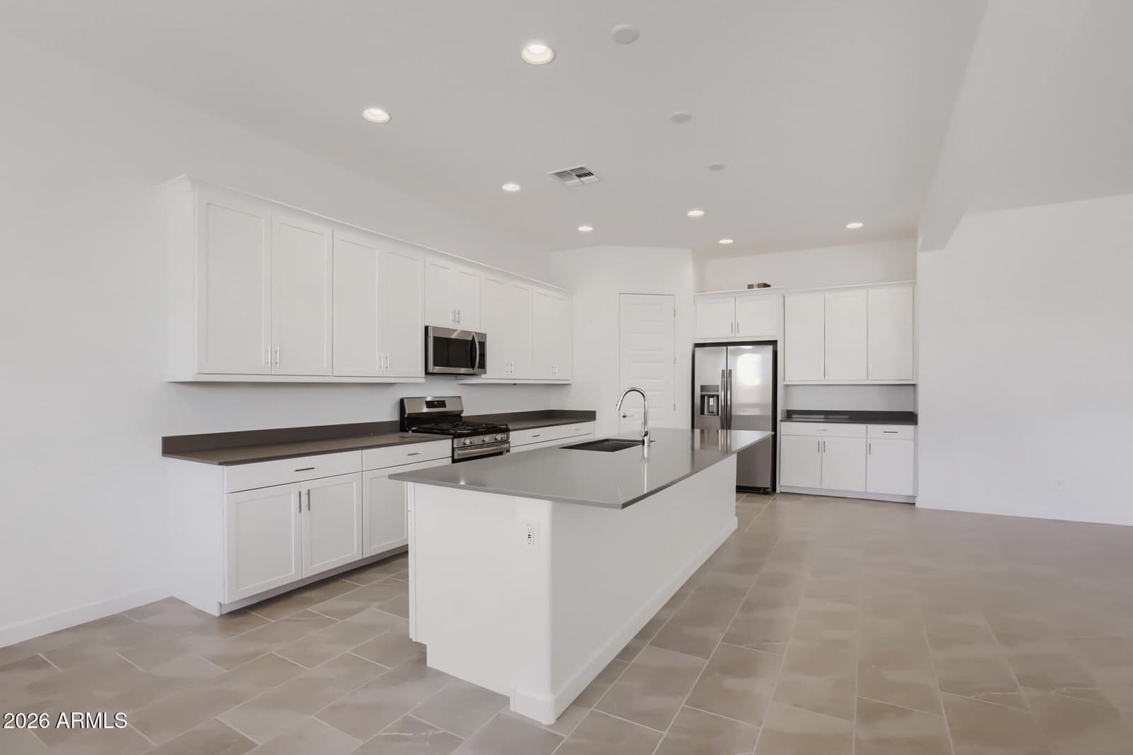 25489 N 167TH Lane, Surprise, AZ 85387 — photo 4 of 18