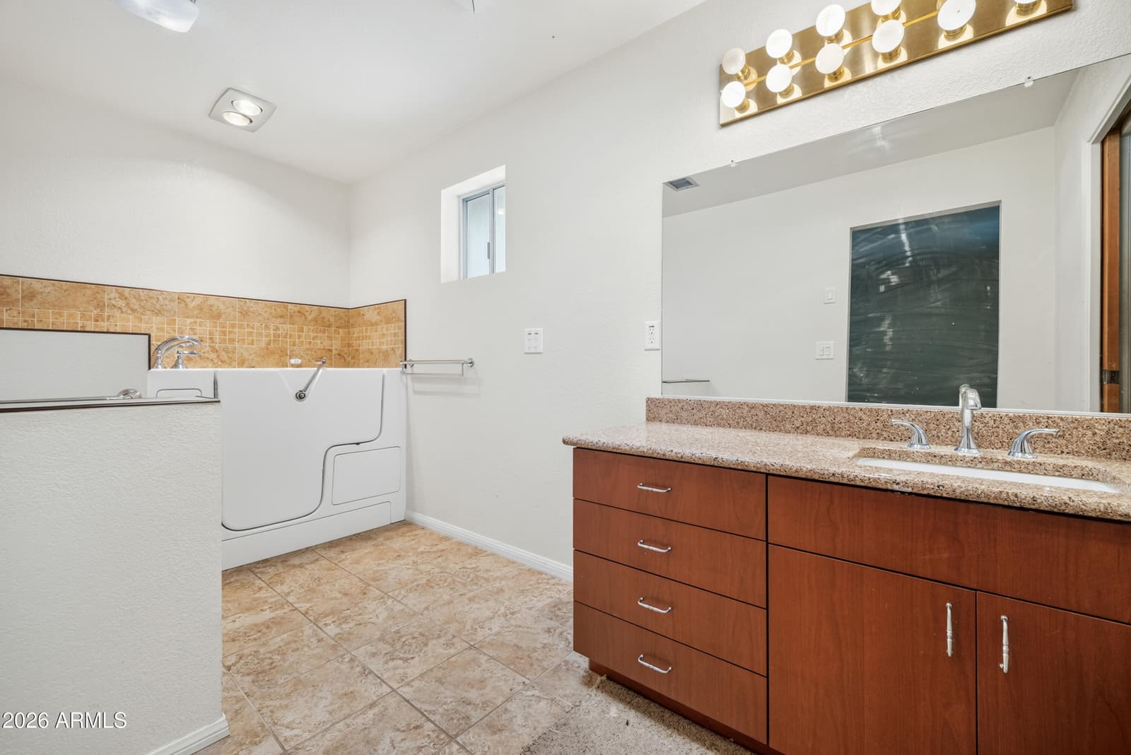 1764 BAYWOOD Lane, Sierra Vista, AZ 85635 — photo 17 of 39