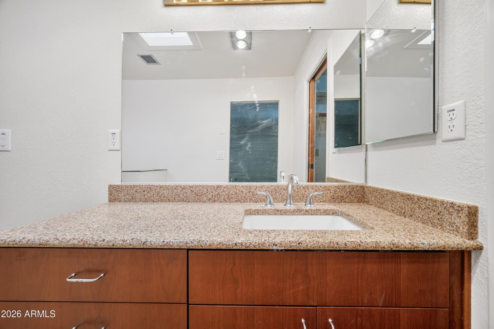 1764 BAYWOOD Lane, Sierra Vista, AZ 85635 — photo 18 of 39