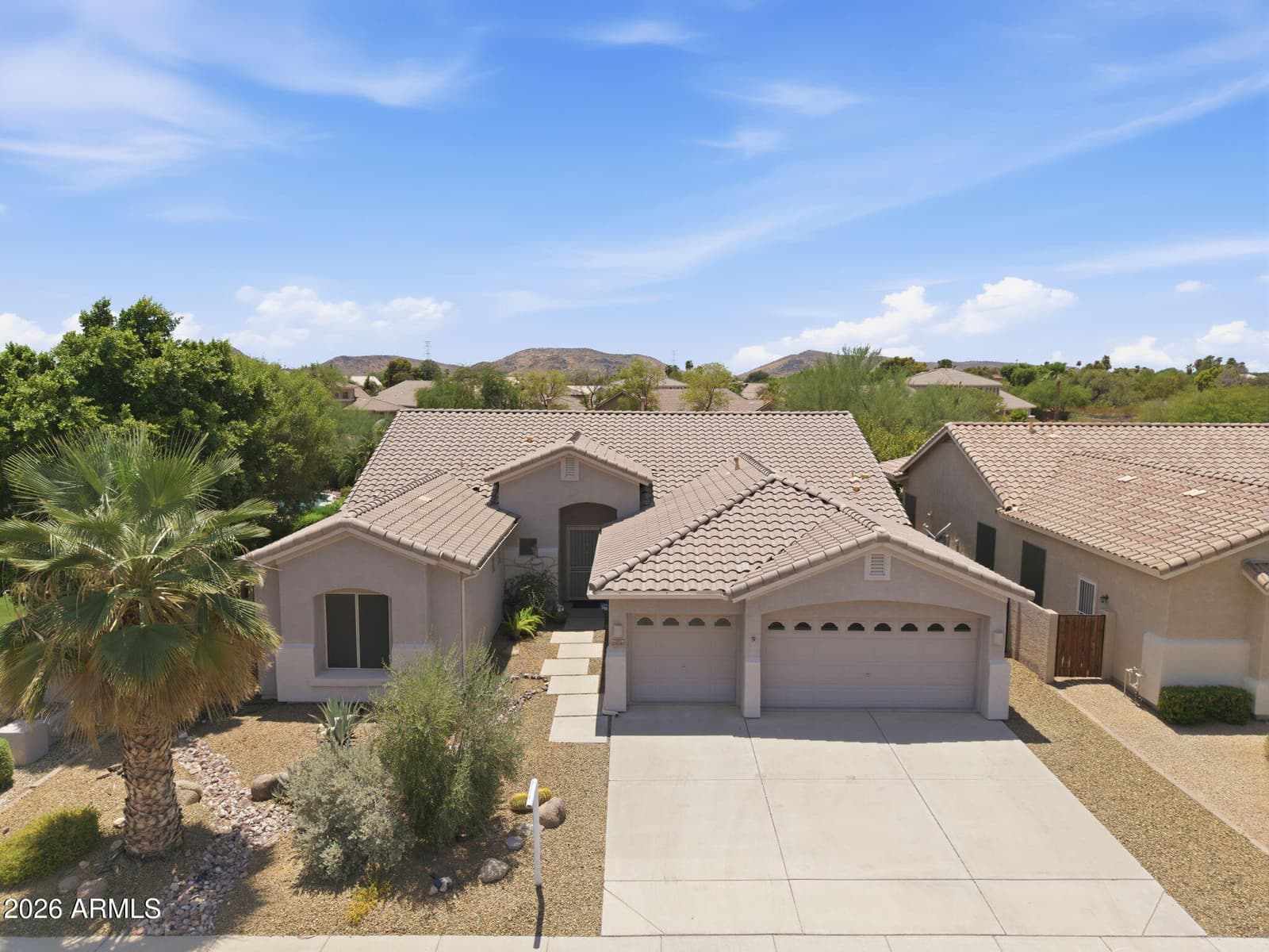 25040 N 44TH Avenue, Phoenix, AZ 85083 — photo 3 of 43