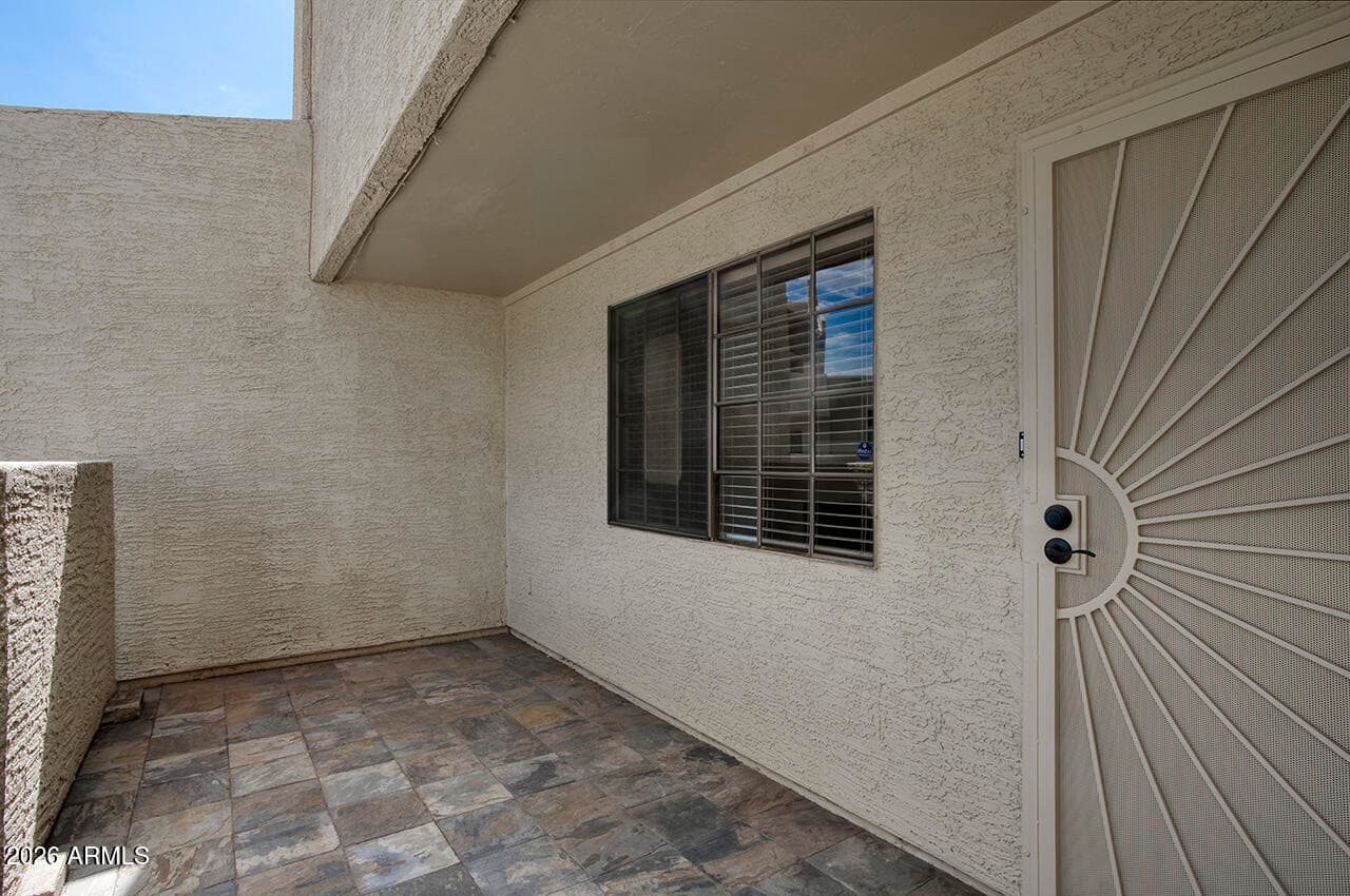 2020 W UNION HILLS Drive 114, Phoenix, AZ 85027 — photo 5 of 35