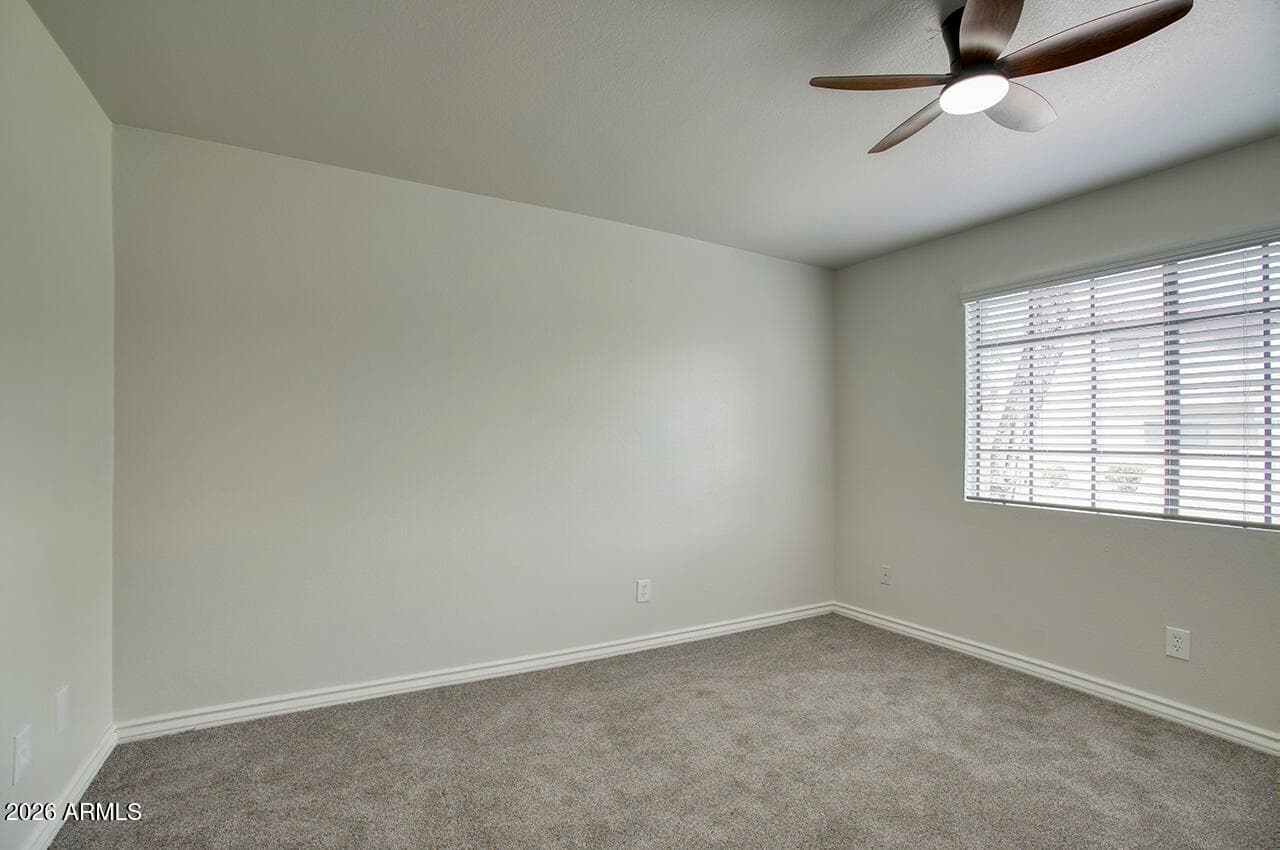 2020 W UNION HILLS Drive 114, Phoenix, AZ 85027 — photo 25 of 35