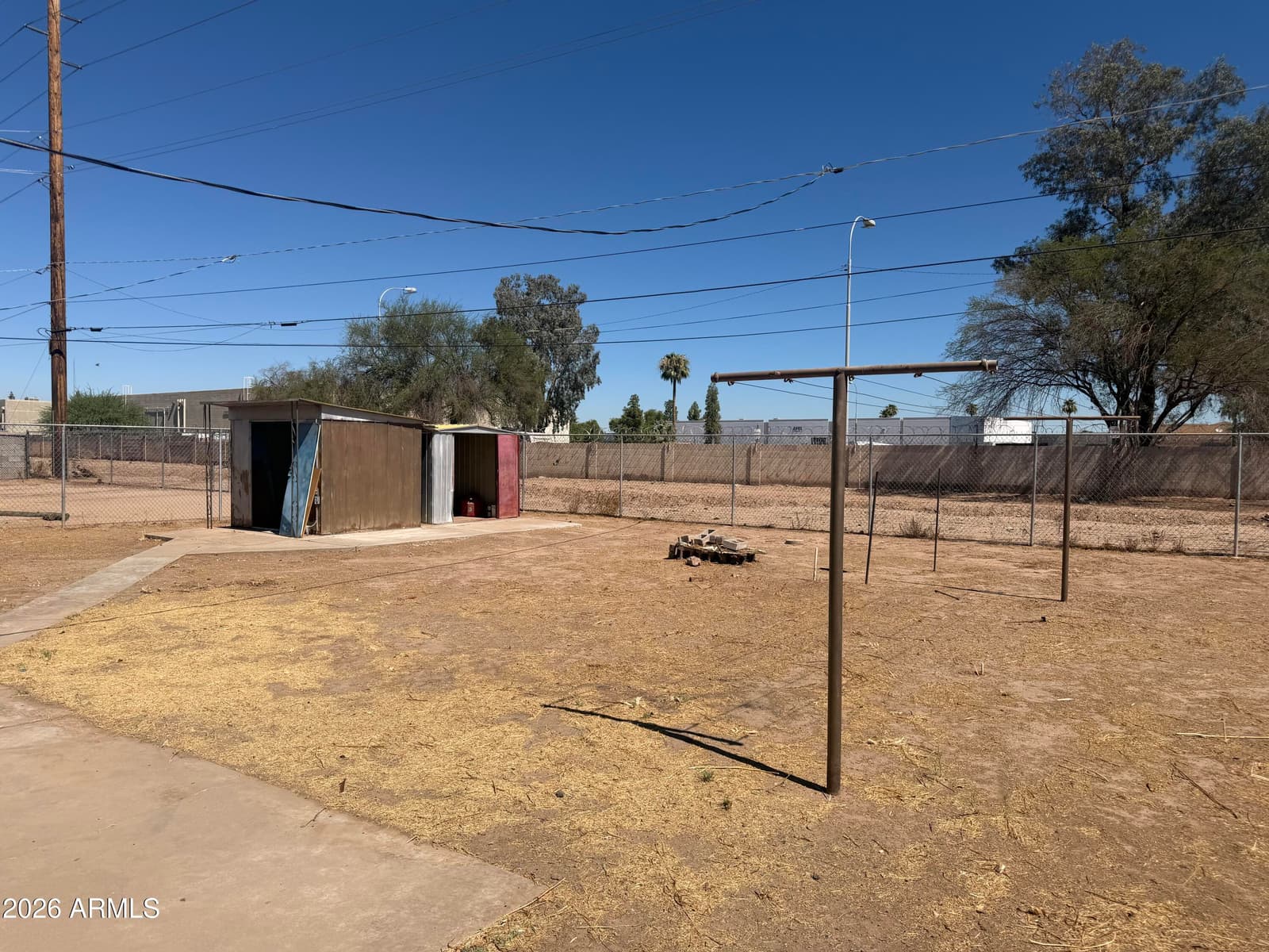 2234 E WOOD Street, Phoenix, AZ 85040 — photo 2 of 5