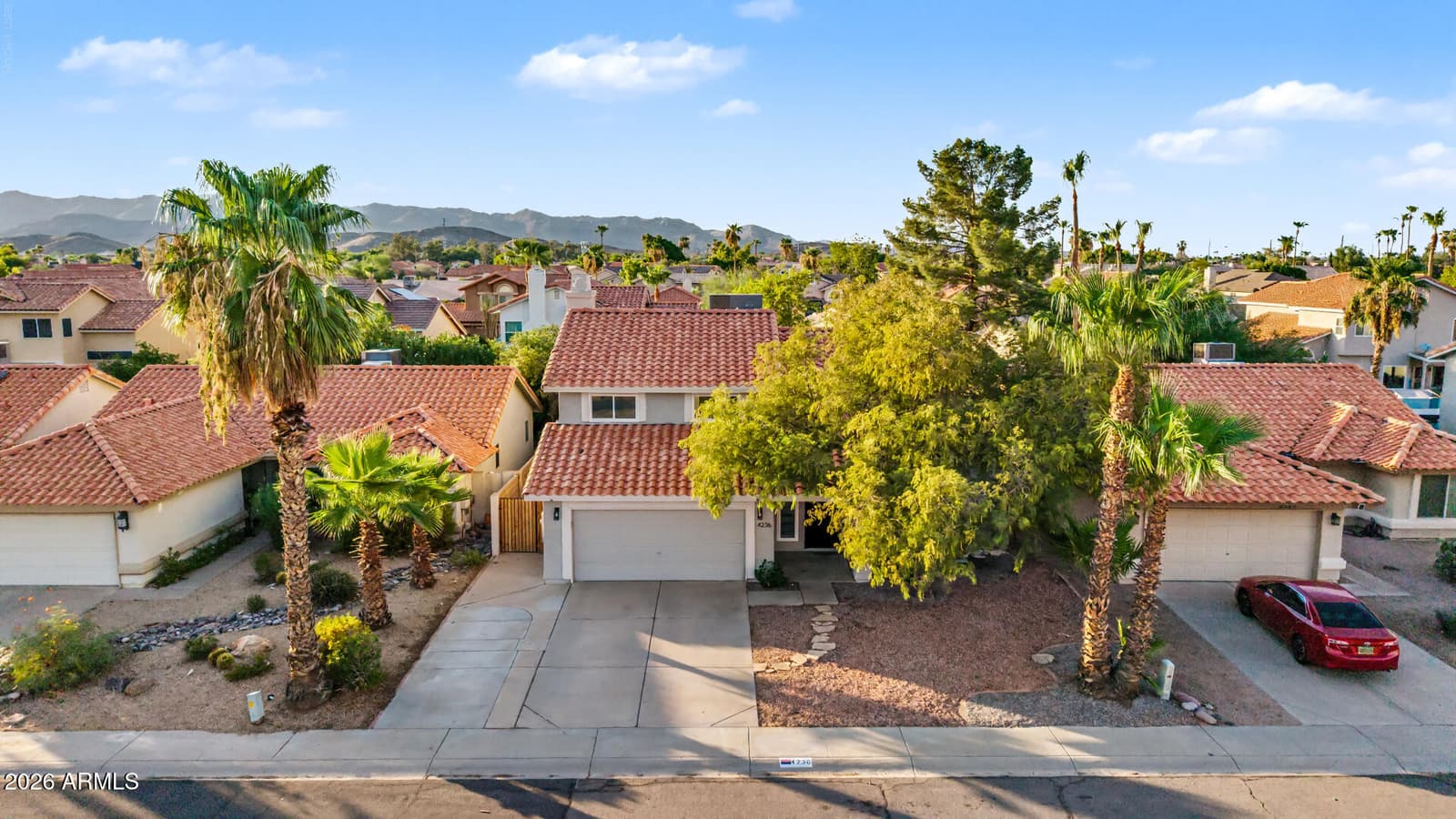 4236 E AMBERWOOD Drive, Phoenix, AZ 85048 — photo 48 of 55