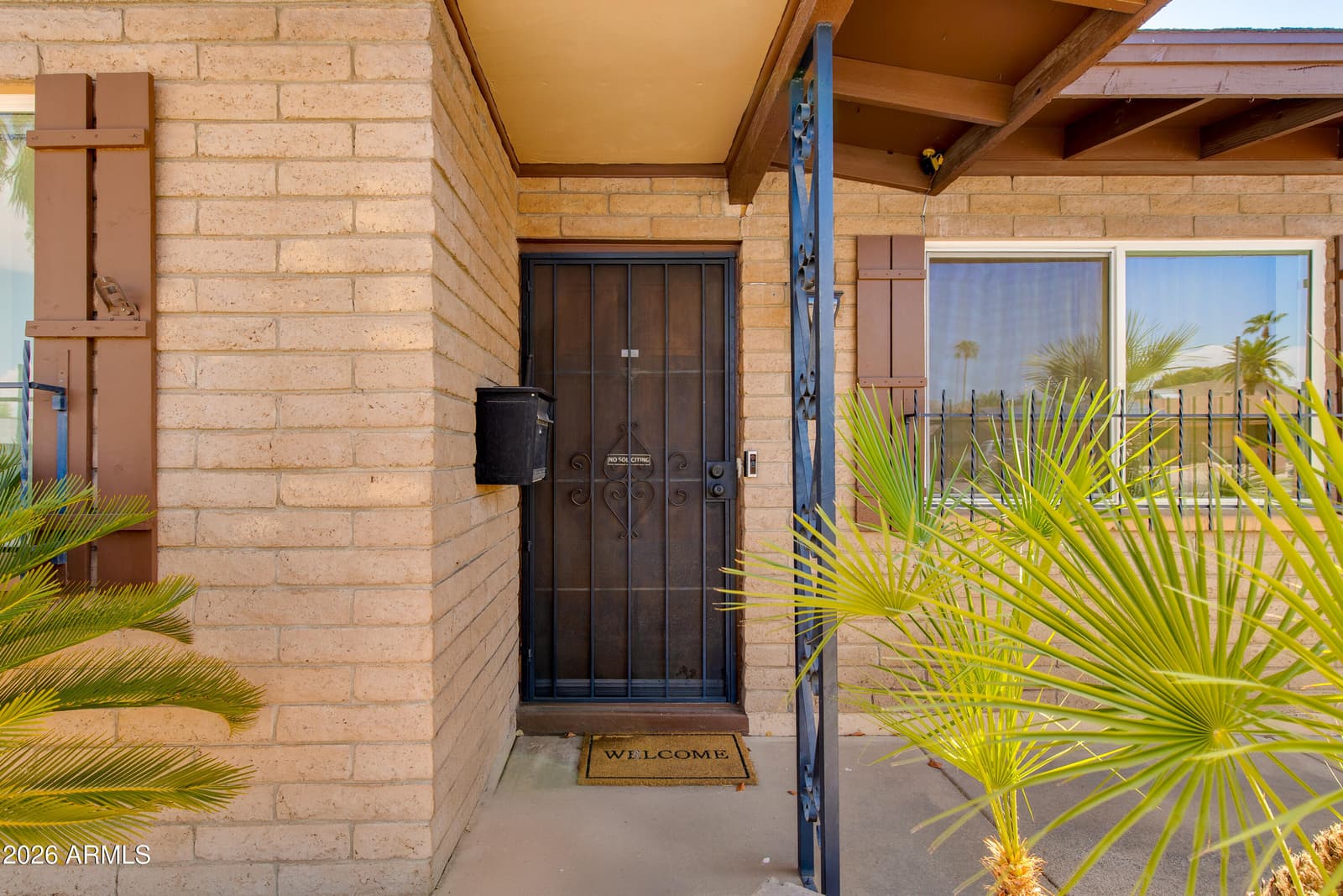 2815 E SYLVIA Street, Phoenix, AZ 85032 — photo 2 of 33