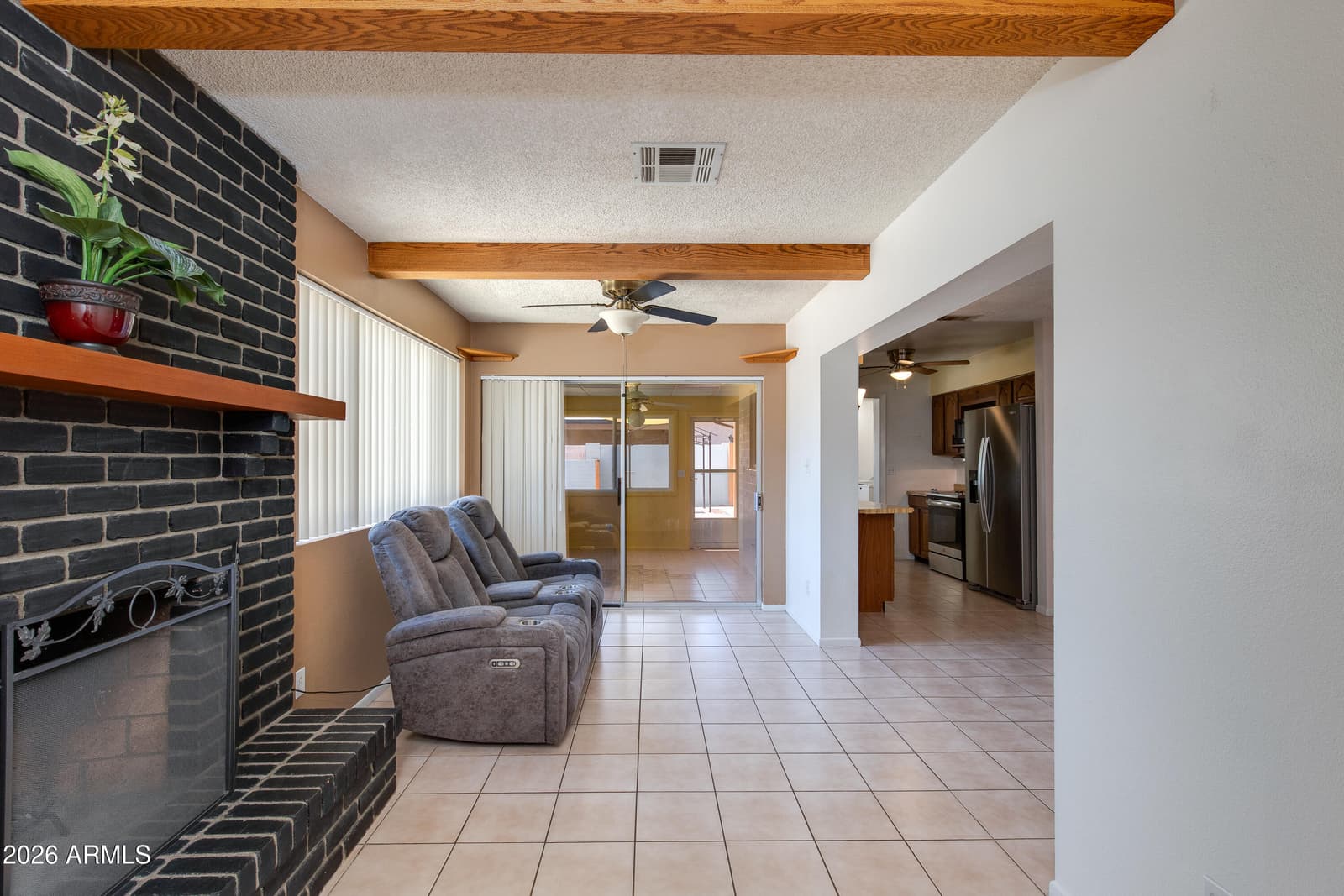 2815 E SYLVIA Street, Phoenix, AZ 85032 — photo 11 of 33