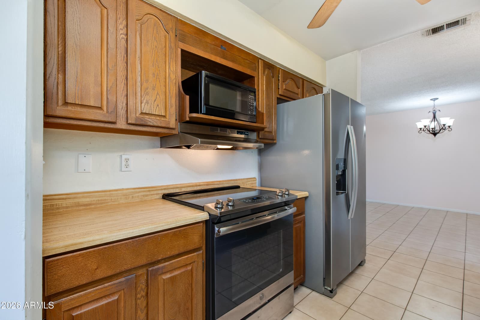 2815 E SYLVIA Street, Phoenix, AZ 85032 — photo 14 of 33