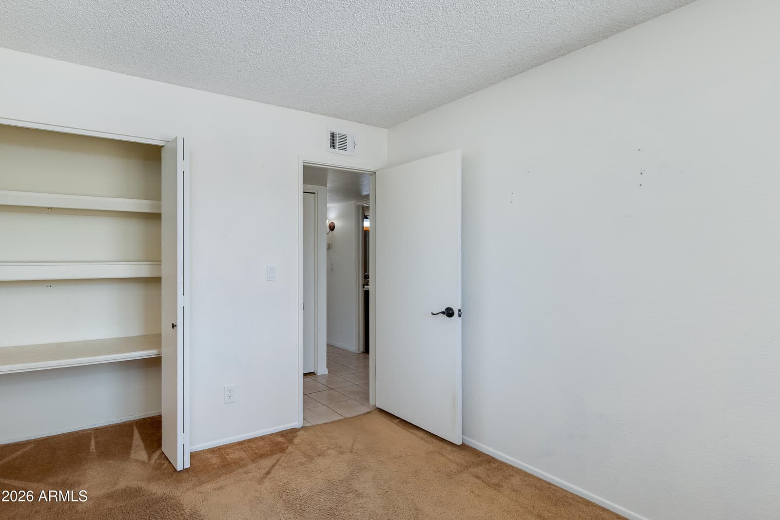 2815 E SYLVIA Street, Phoenix, AZ 85032 — photo 22 of 33