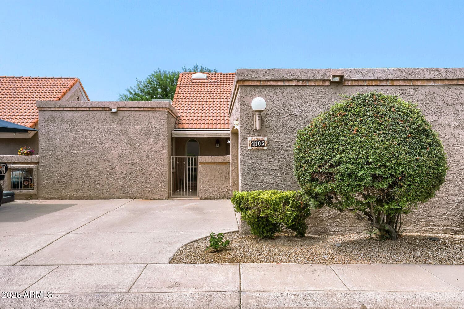 4105 E LARKSPUR Drive, Phoenix, AZ 85032 — photo 27 of 41