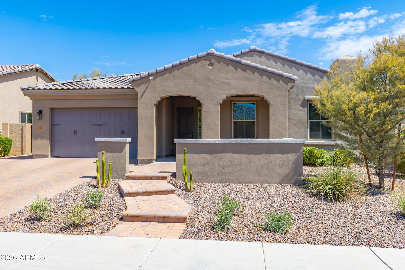 9416 W PARKSIDE Lane, Peoria, AZ 85383 — photo 1 of 47