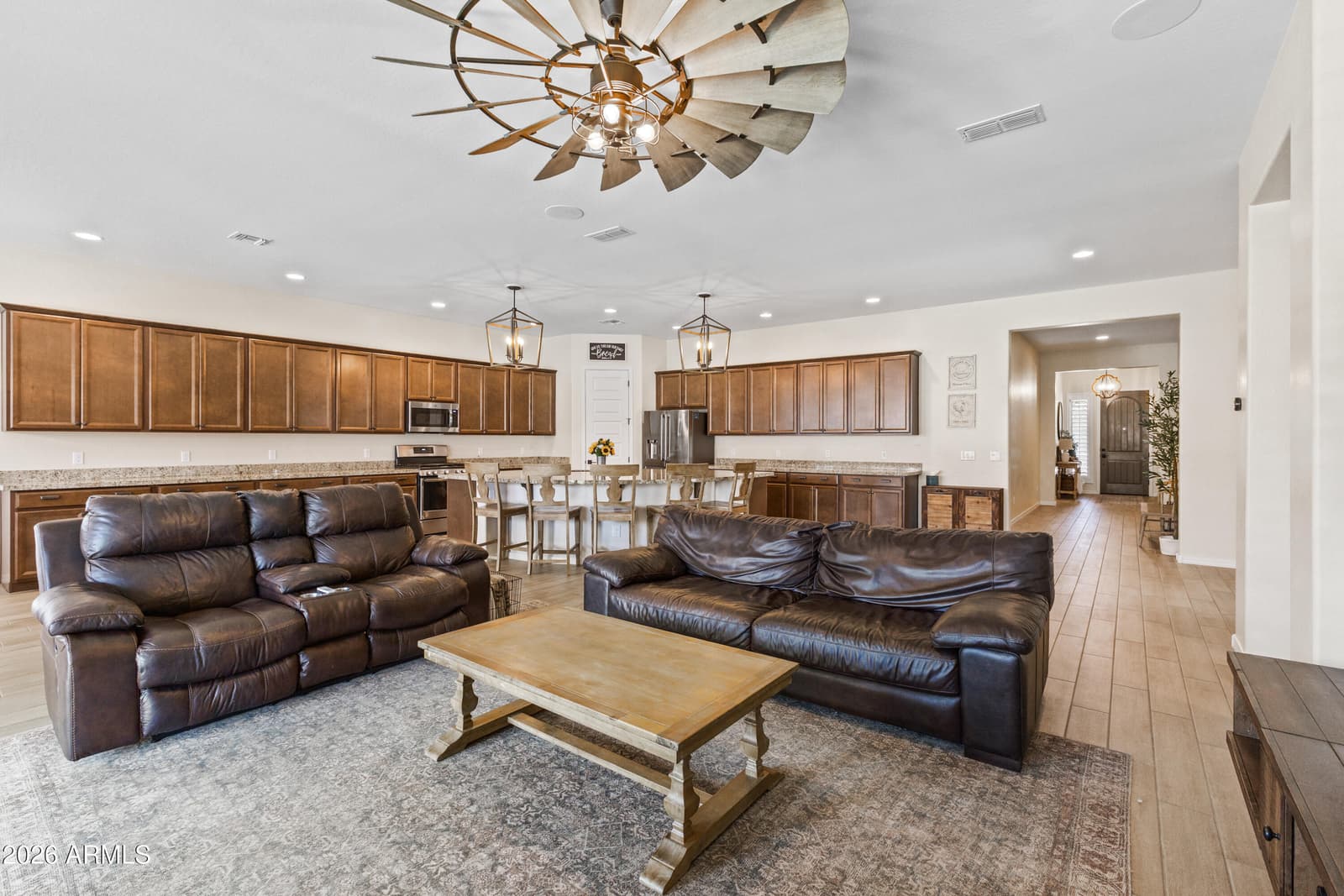9416 W PARKSIDE Lane, Peoria, AZ 85383 — photo 13 of 47