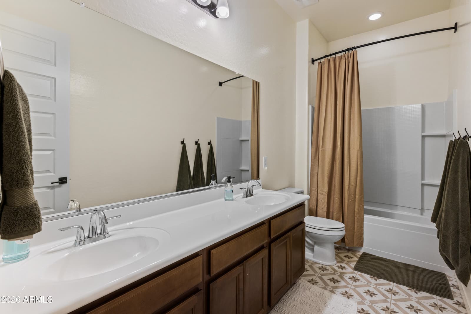 9416 W PARKSIDE Lane, Peoria, AZ 85383 — photo 27 of 47