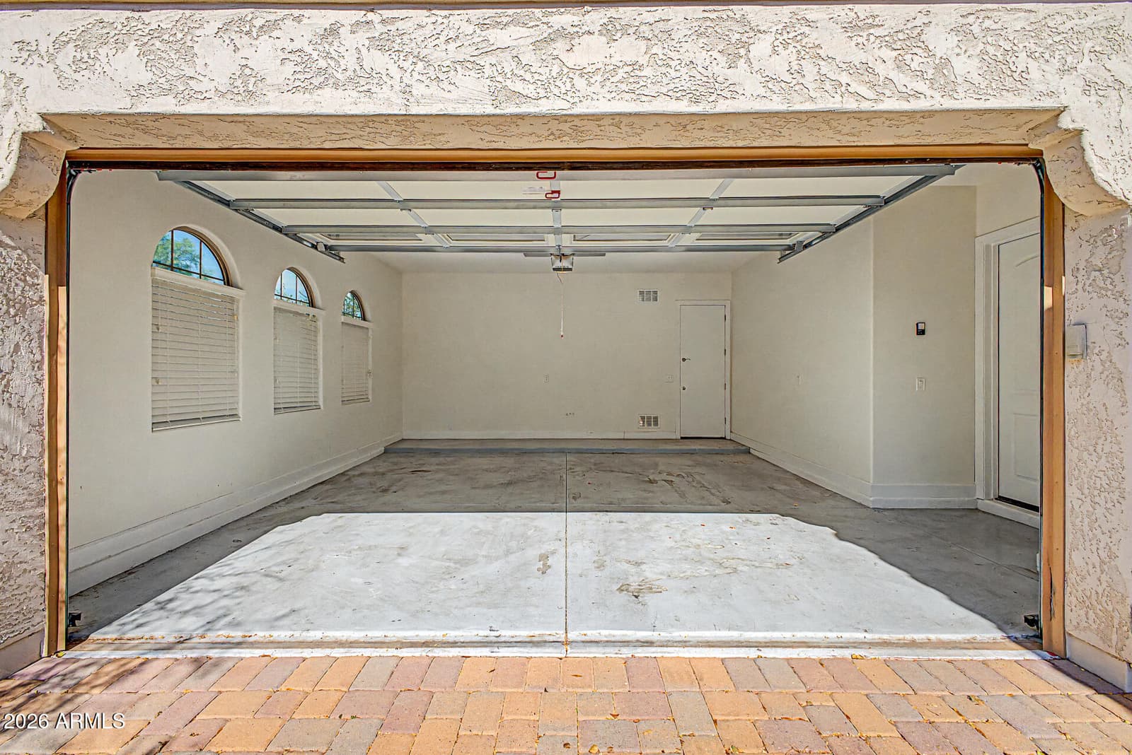 2923 E CONSTANCE Way, Phoenix, AZ 85042 — photo 36 of 45