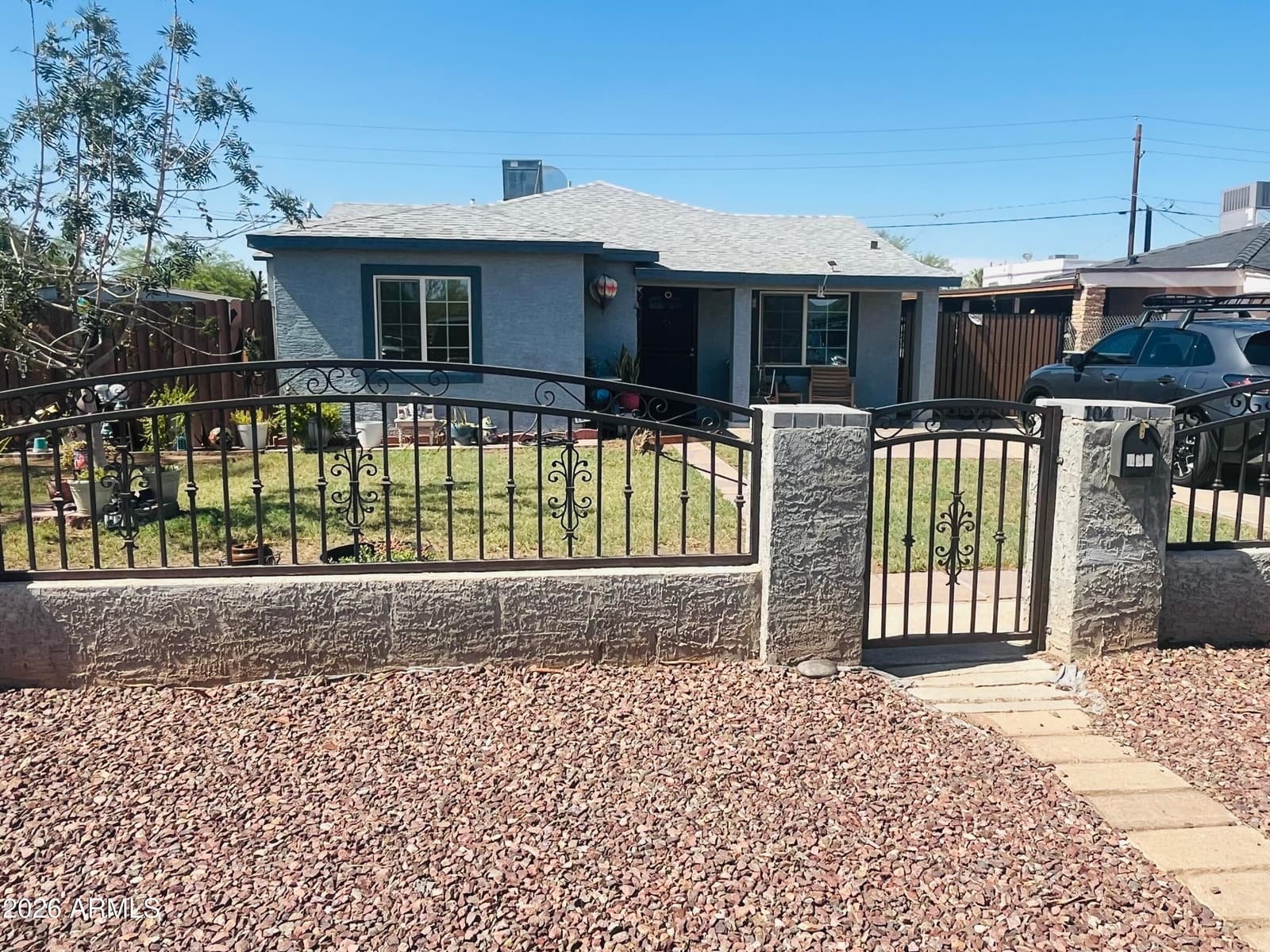 104 W PUEBLO Avenue, Phoenix, AZ 85041 — photo 2 of 30