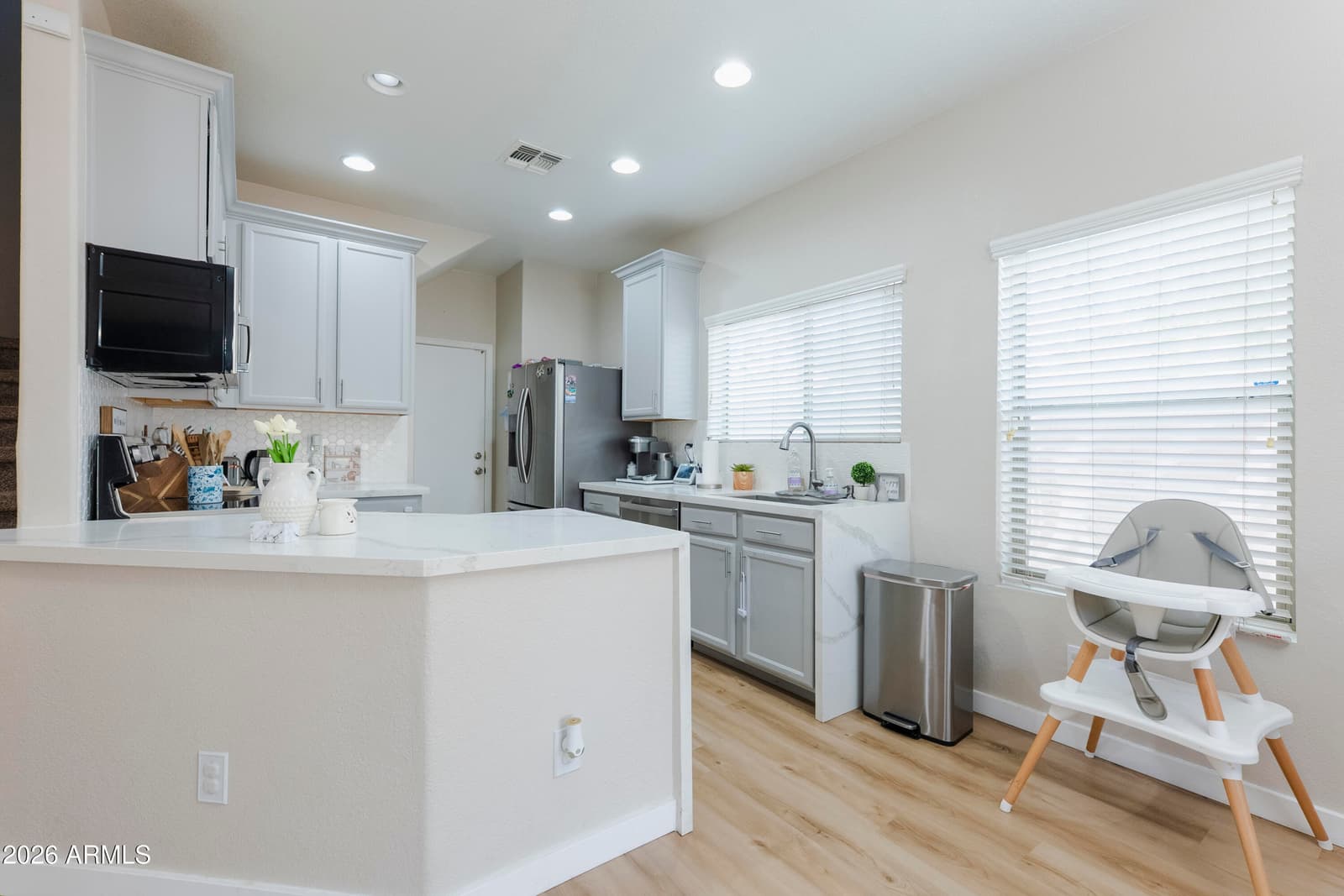 9510 N 82ND Lane, Peoria, AZ 85345 — photo 10 of 31