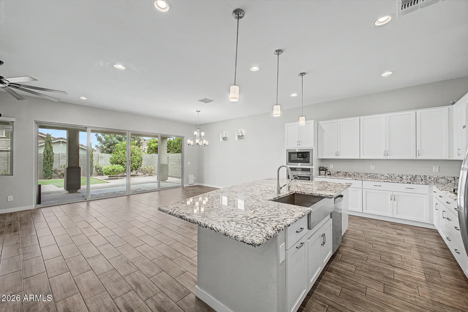 2844 W ROOSEVELT Drive, San Tan Valley, AZ 85144 — photo 10 of 46