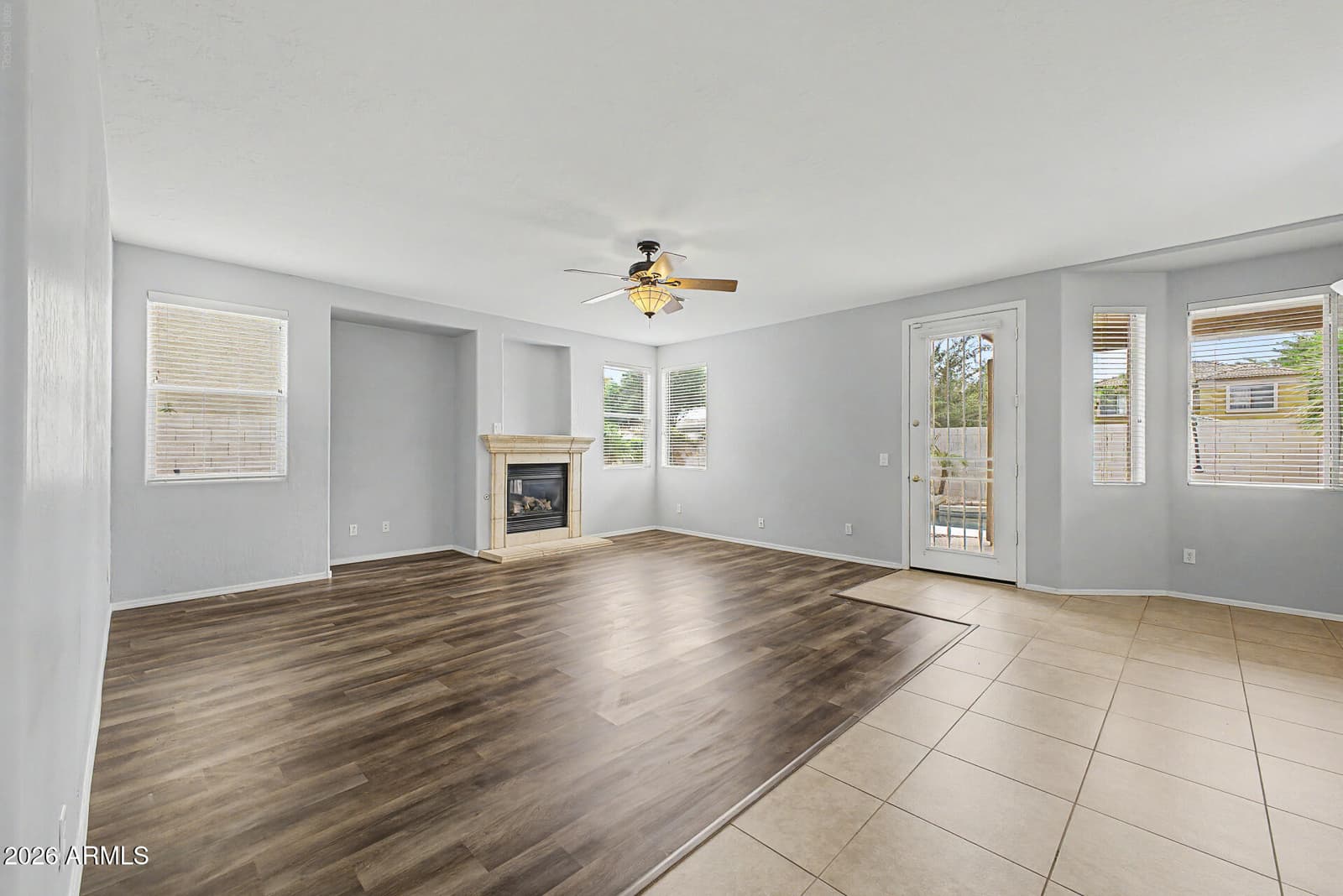 3533 E WILDHORSE Drive, Gilbert, AZ 85297 — photo 11 of 50