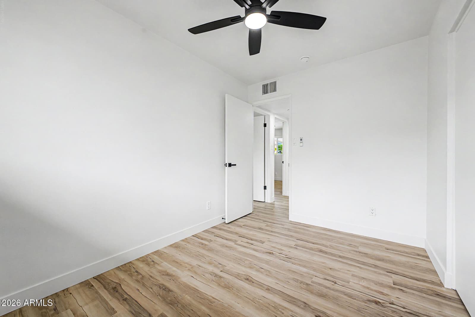 2344 W CHOLLA Street, Phoenix, AZ 85029 — photo 17 of 22