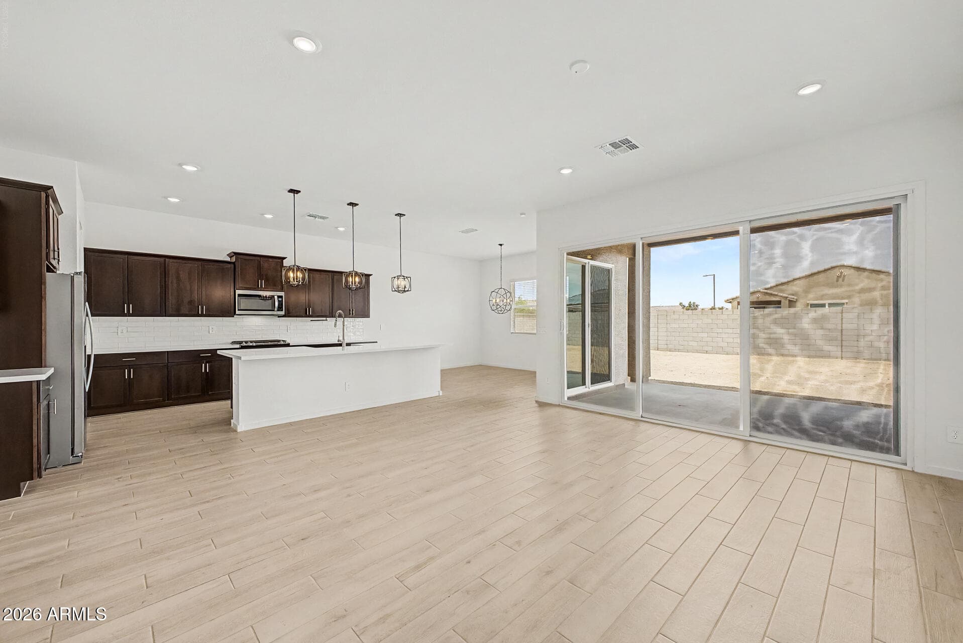 4562 N 177TH Drive, Goodyear, AZ 85395 — photo 9 of 41