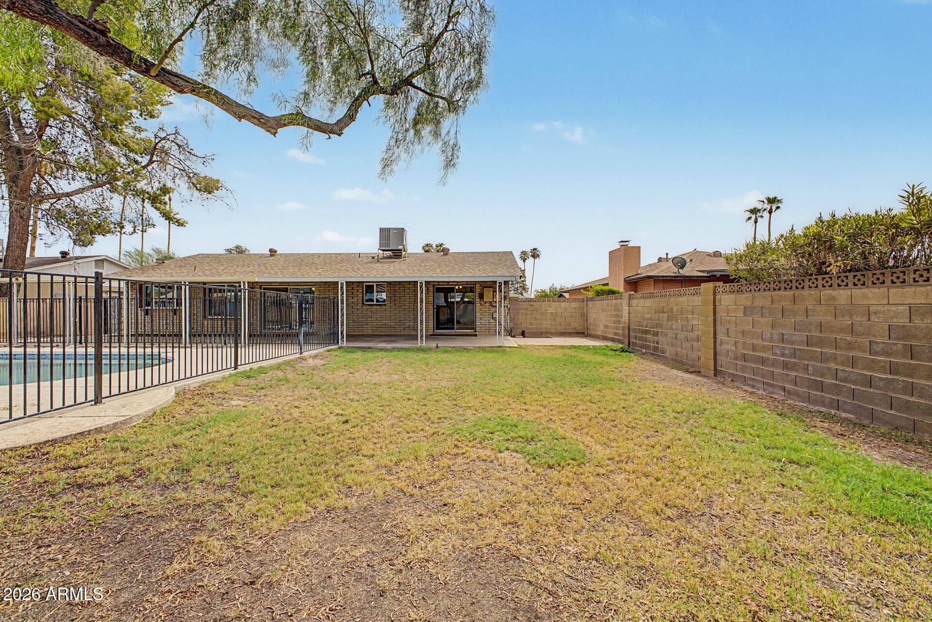 2820 S GEORGE Drive, Tempe, AZ 85282 — photo 35 of 40