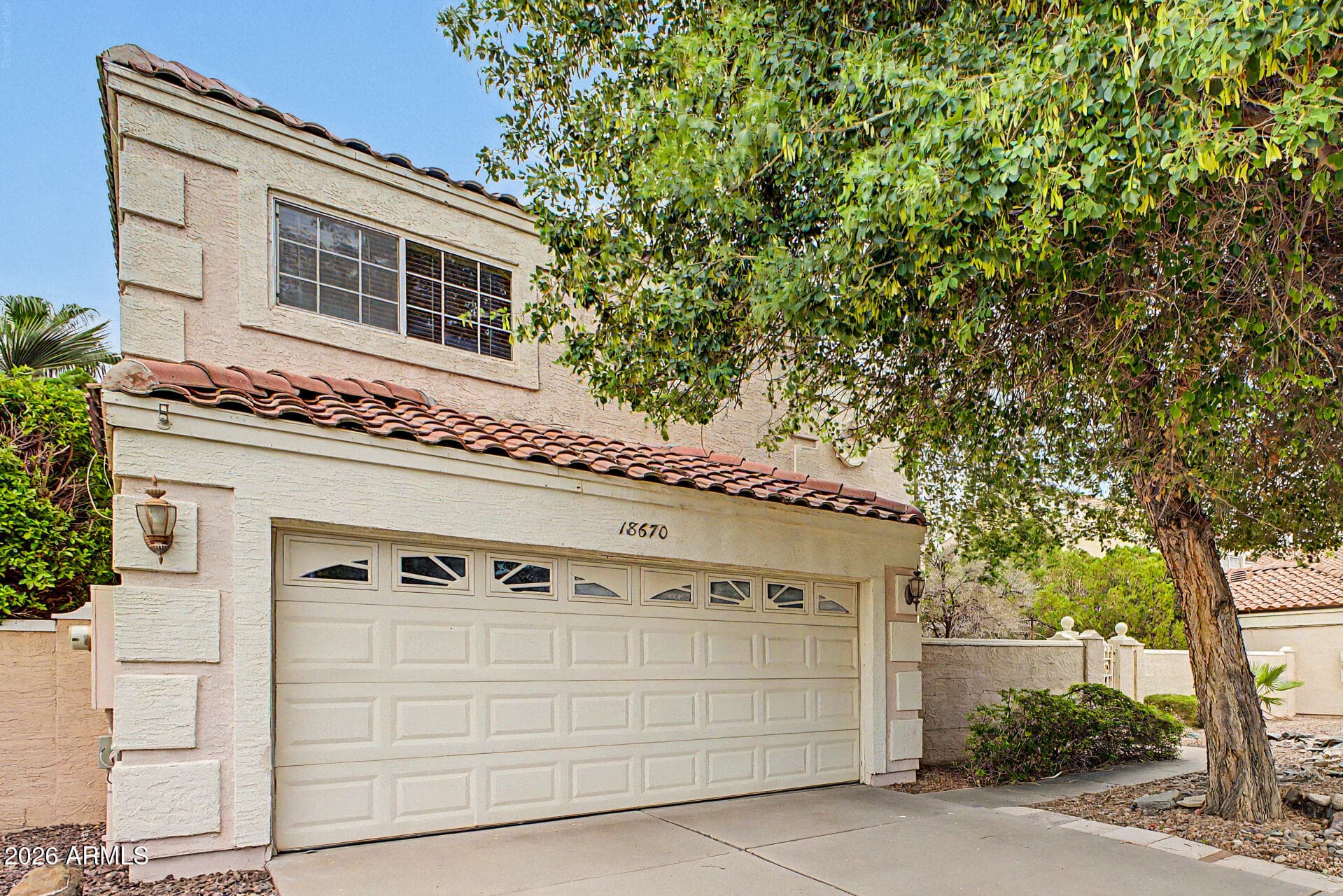 18670 N 67TH Drive, Glendale, AZ 85308 — photo 4 of 43