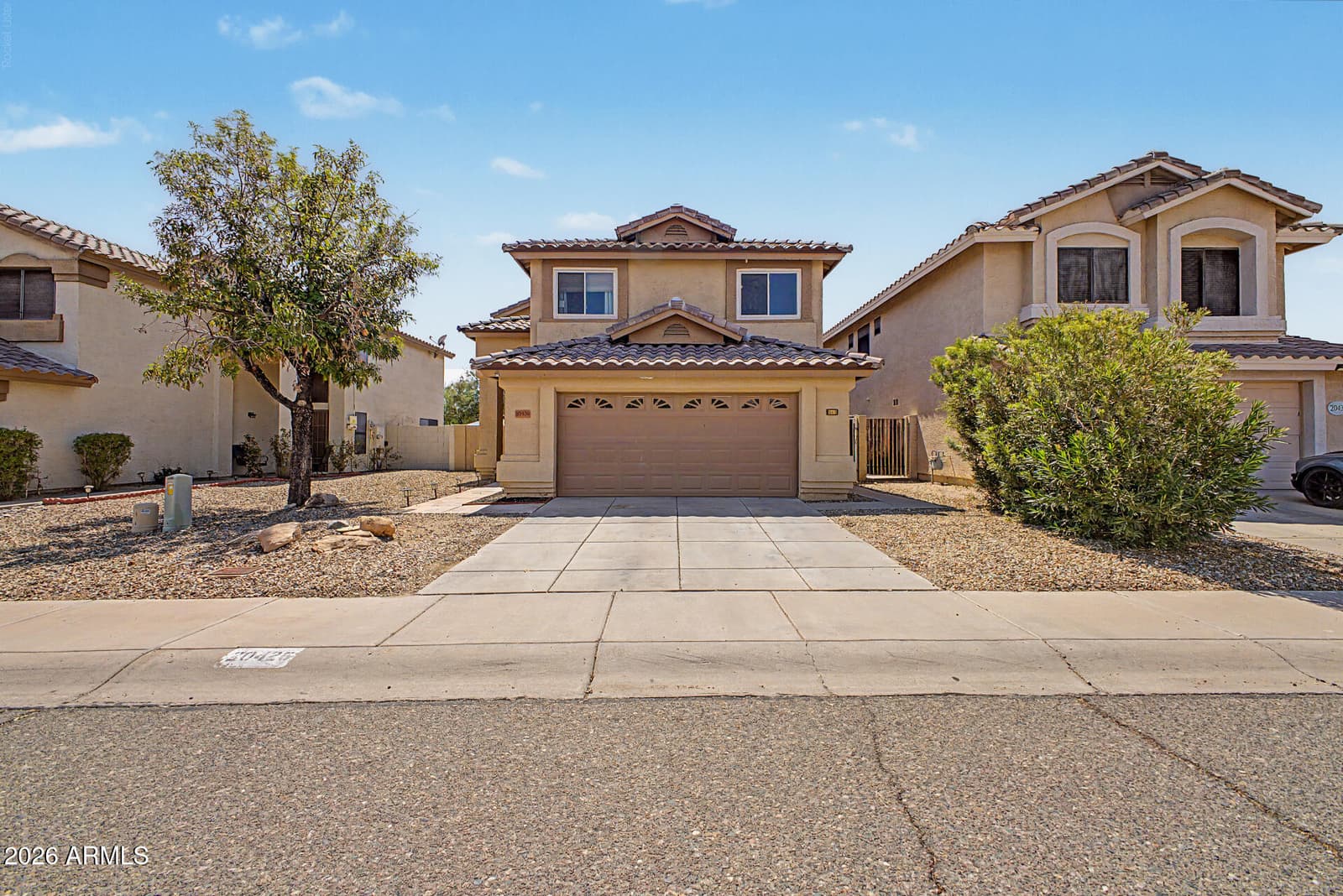 20426 N 38TH Drive, Glendale, AZ 85308 — photo 2 of 38