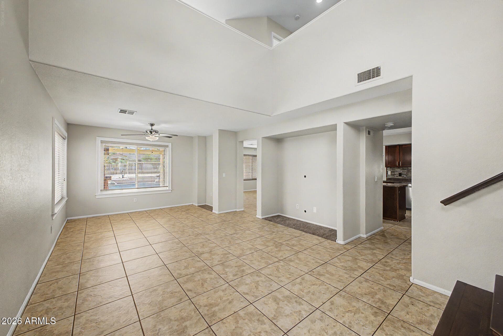 20426 N 38TH Drive, Glendale, AZ 85308 — photo 8 of 38