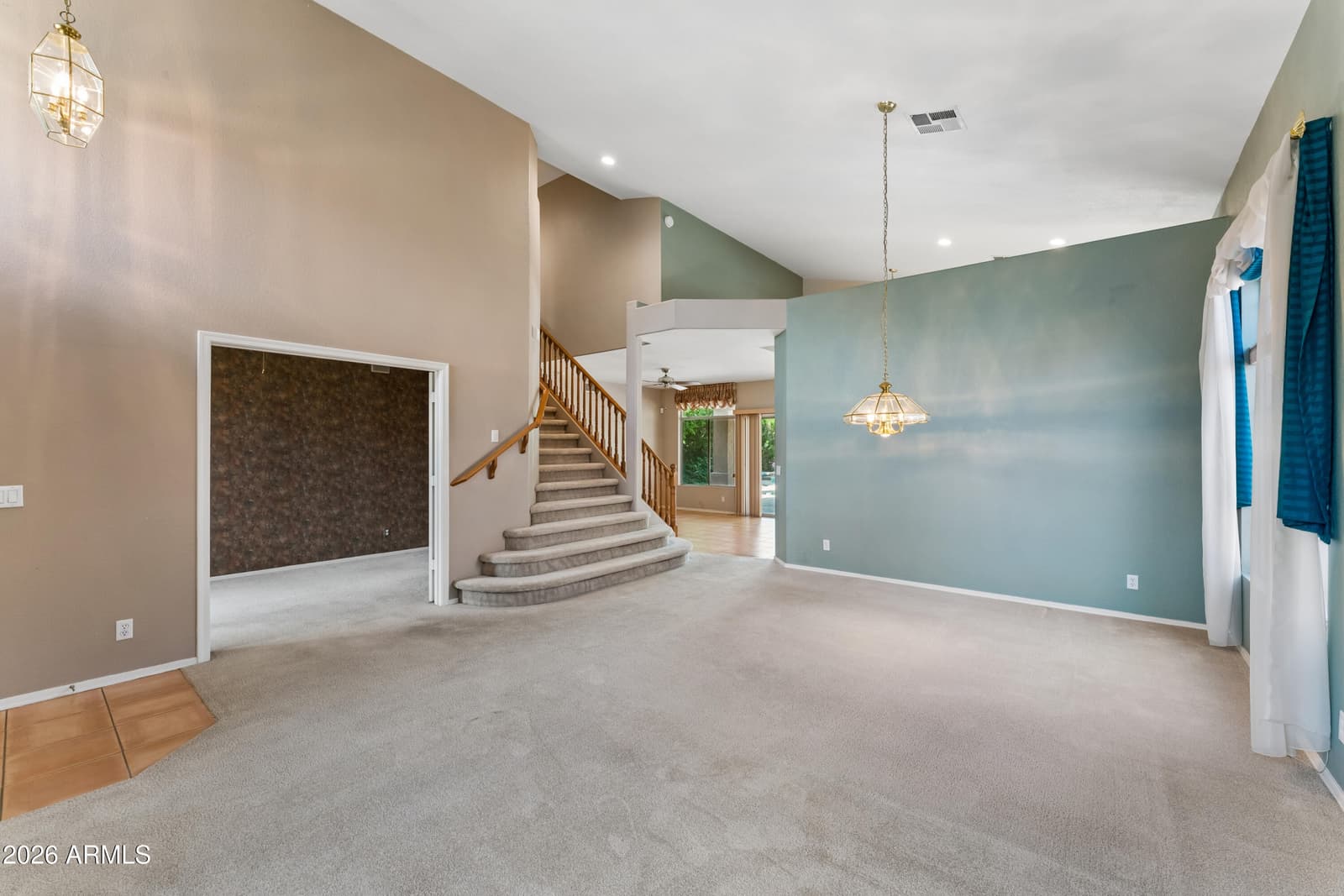 860 N WOODBURNE Drive, Chandler, AZ 85224 — photo 15 of 83
