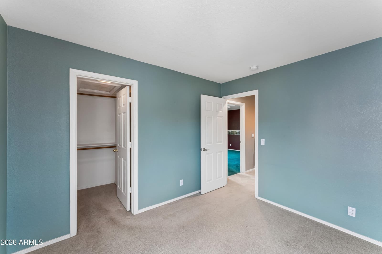 860 N WOODBURNE Drive, Chandler, AZ 85224 — photo 48 of 83