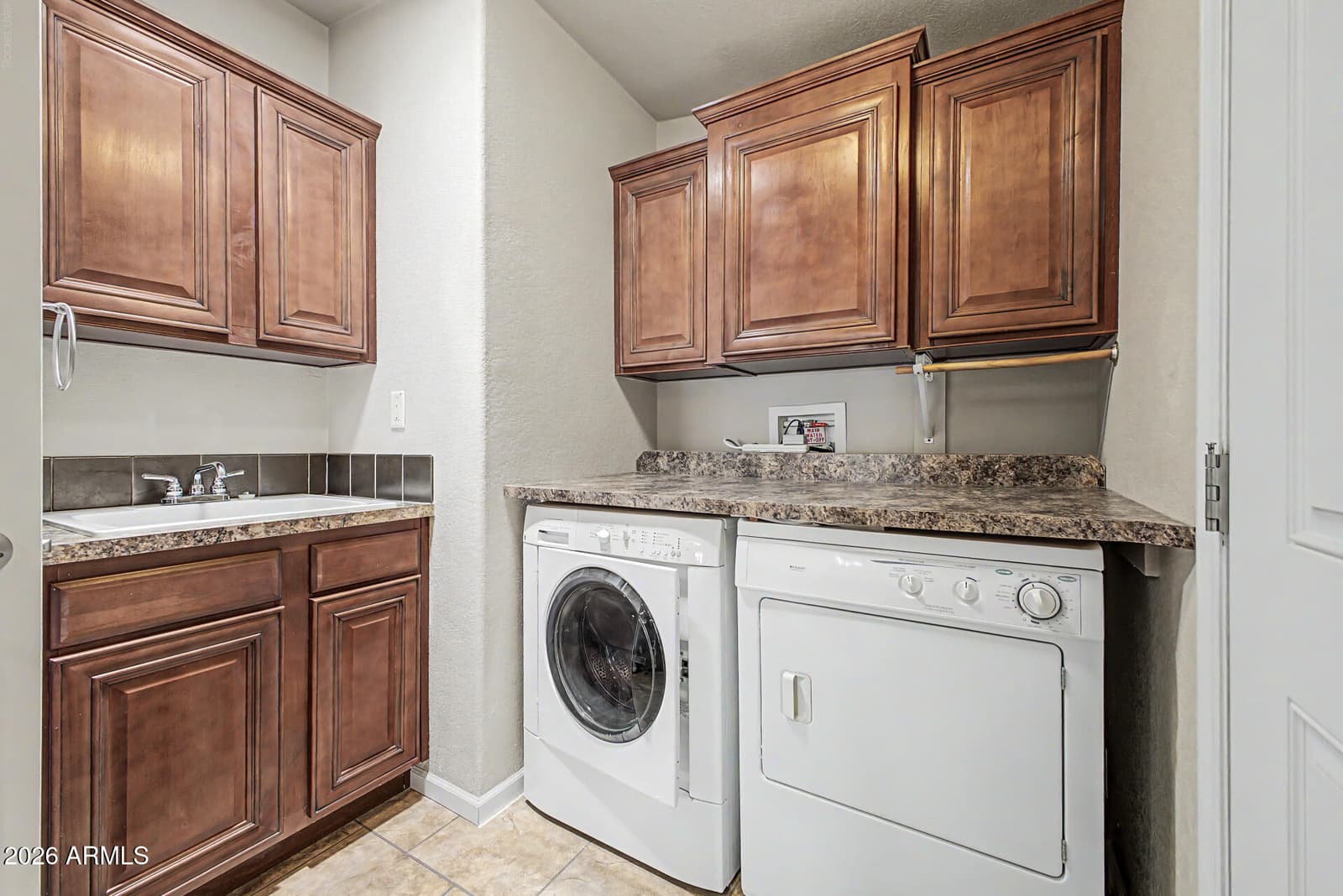 7505 E Balmoral Avenue, Mesa, AZ 85208 — photo 29 of 33