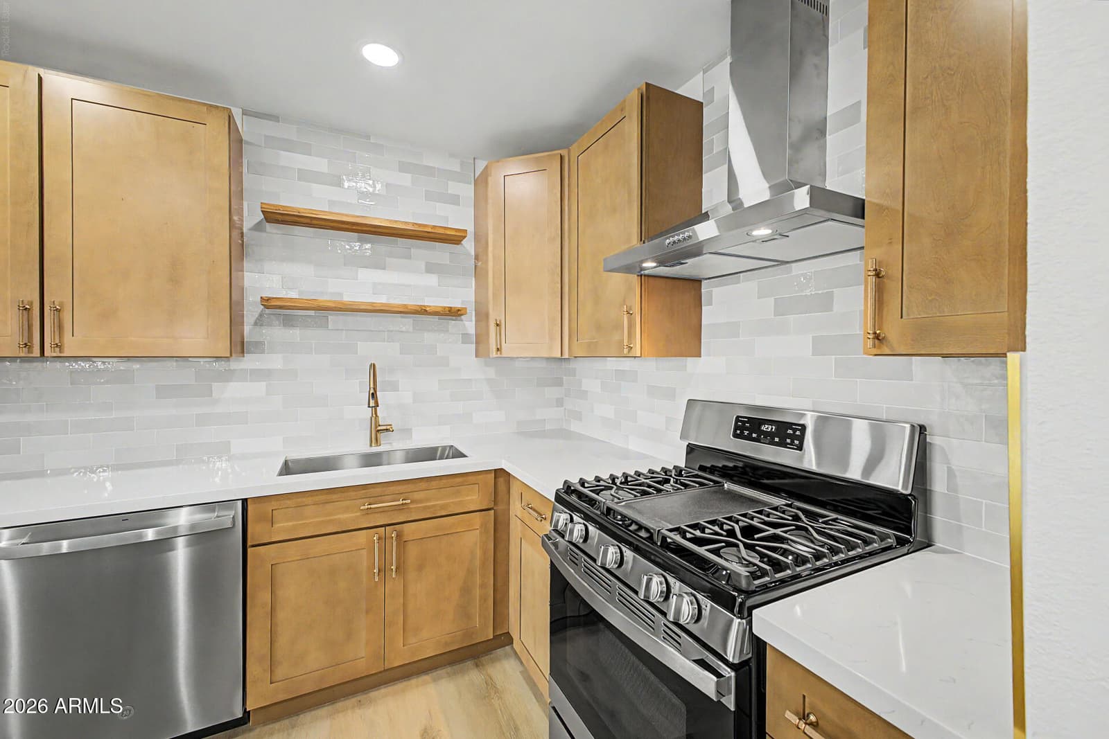 5712 W ORANGEWOOD Avenue, Glendale, AZ 85301 — photo 17 of 43