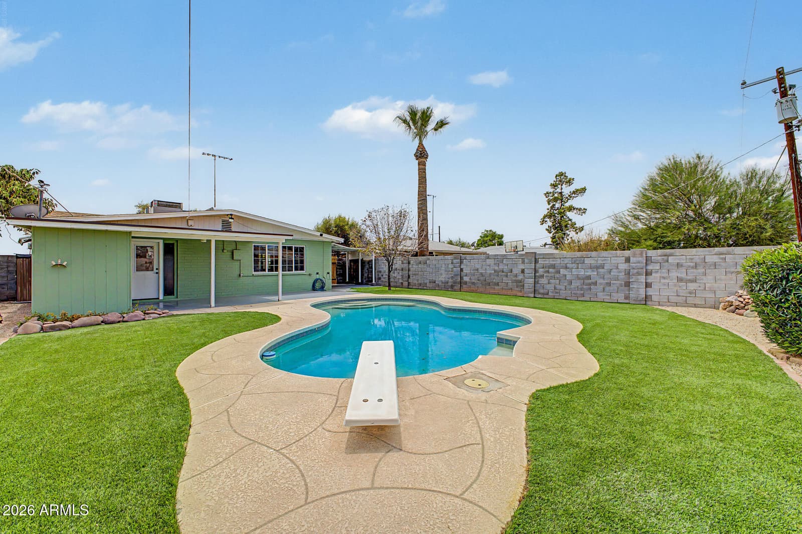 5712 W ORANGEWOOD Avenue, Glendale, AZ 85301 — photo 42 of 43